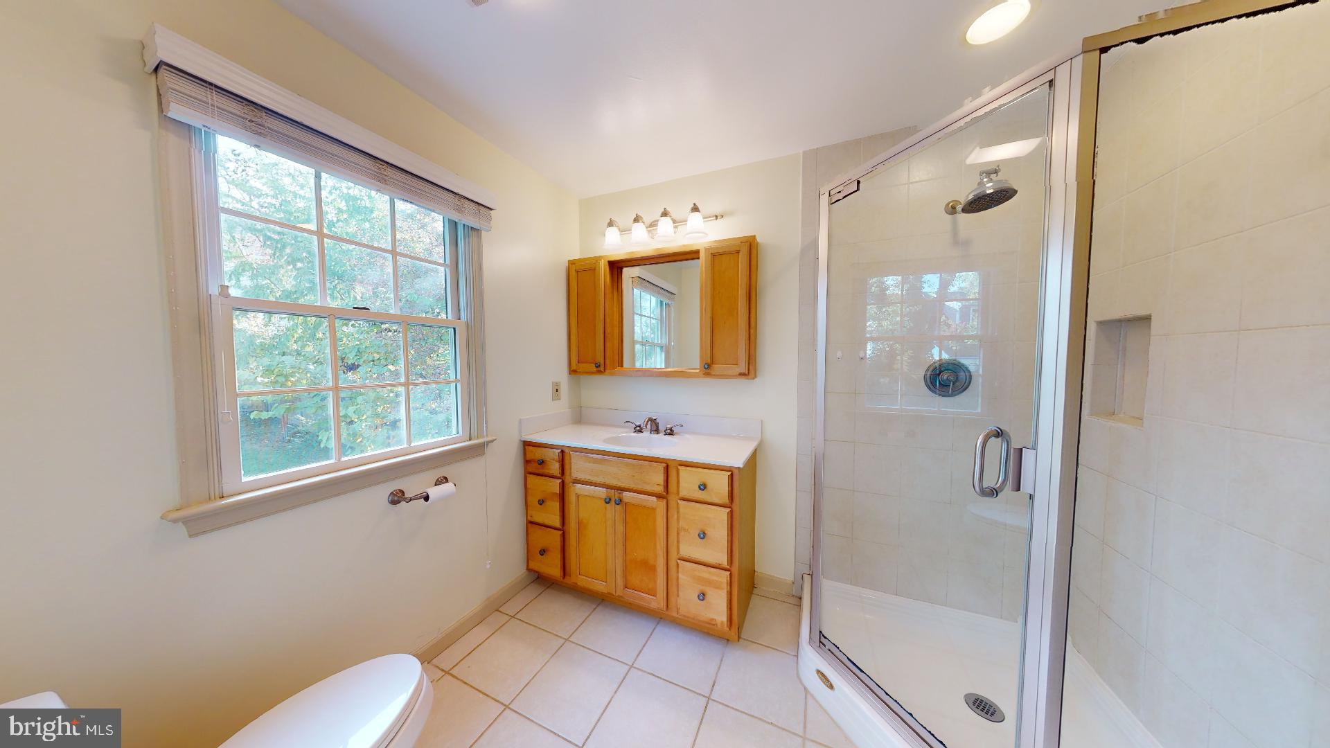 HOLLIN HALL VILLAGE - Residential Lease