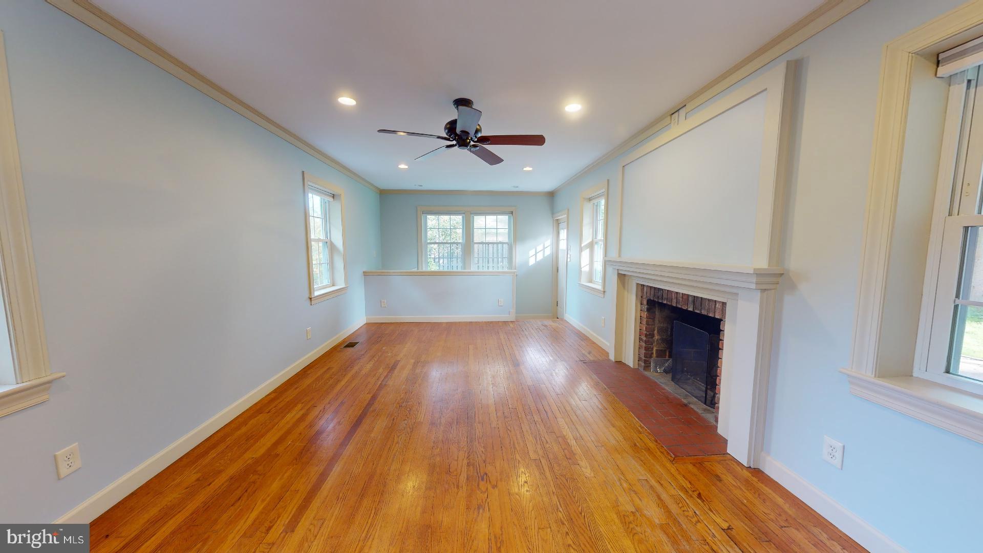 HOLLIN HALL VILLAGE - Residential Lease