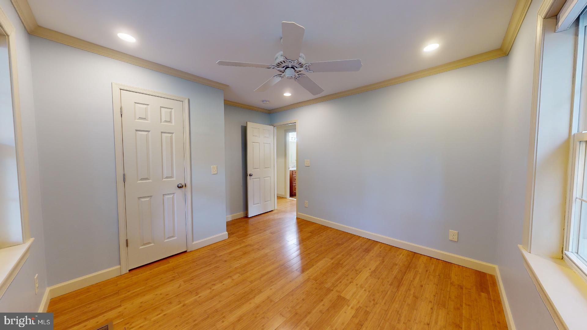 HOLLIN HALL VILLAGE - Residential Lease