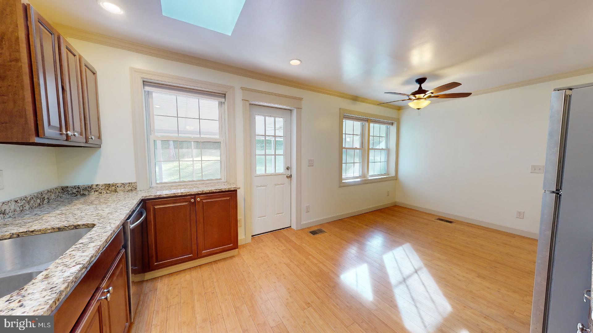 HOLLIN HALL VILLAGE - Residential Lease