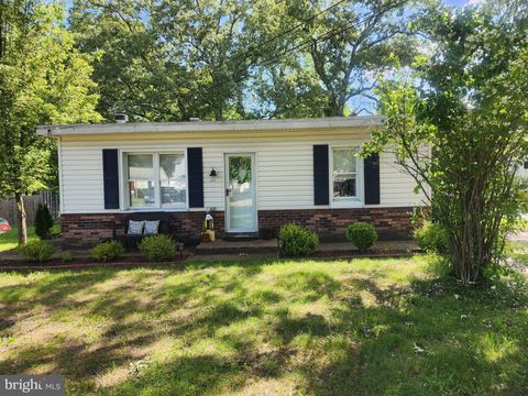 105 MARYLAND AVENUE PASADENA MD 21122