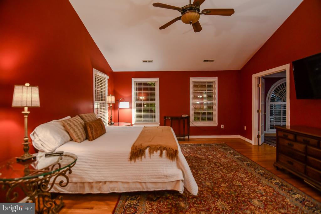 DEVEREUX STATION - Residential