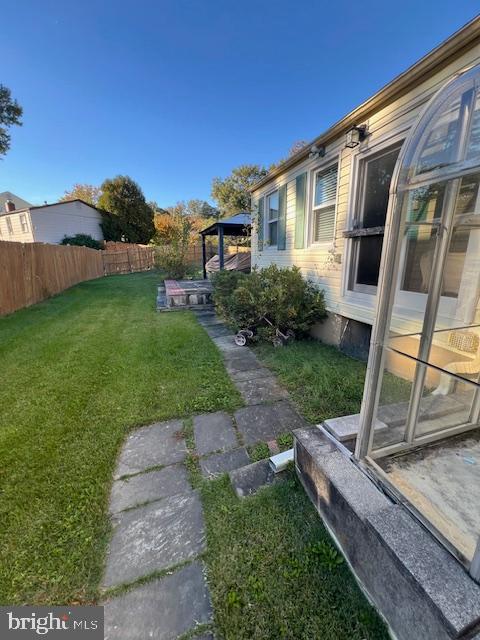 WHITE OAK MANOR - Residential Lease