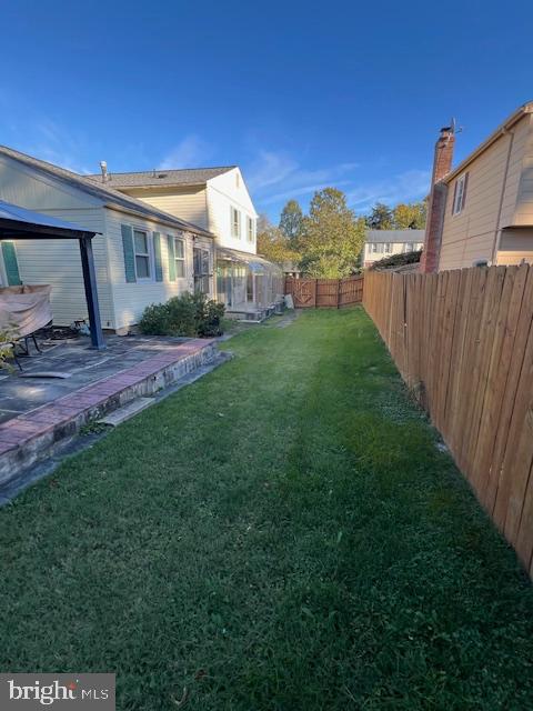 WHITE OAK MANOR - Residential Lease