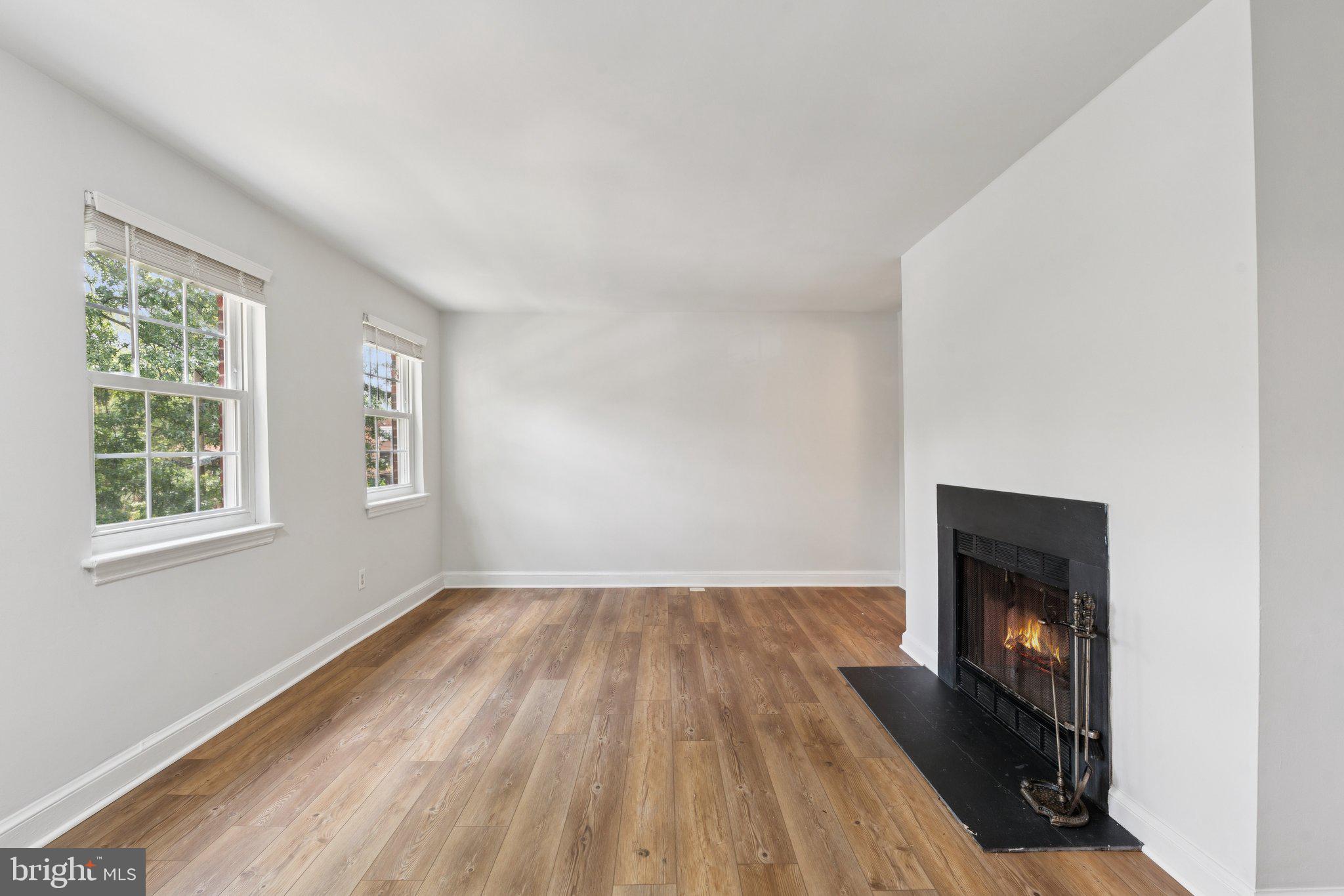 2107 N SCOTT STREET 70