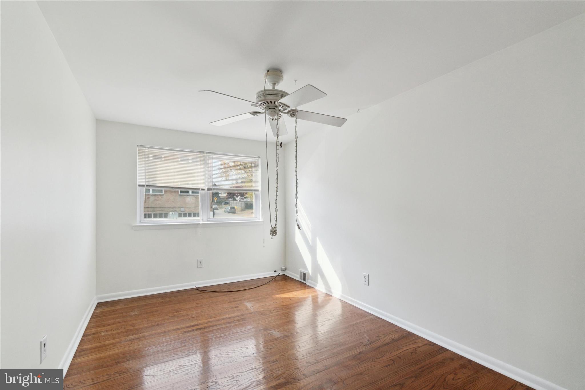 ROXBOROUGH - Residential Lease