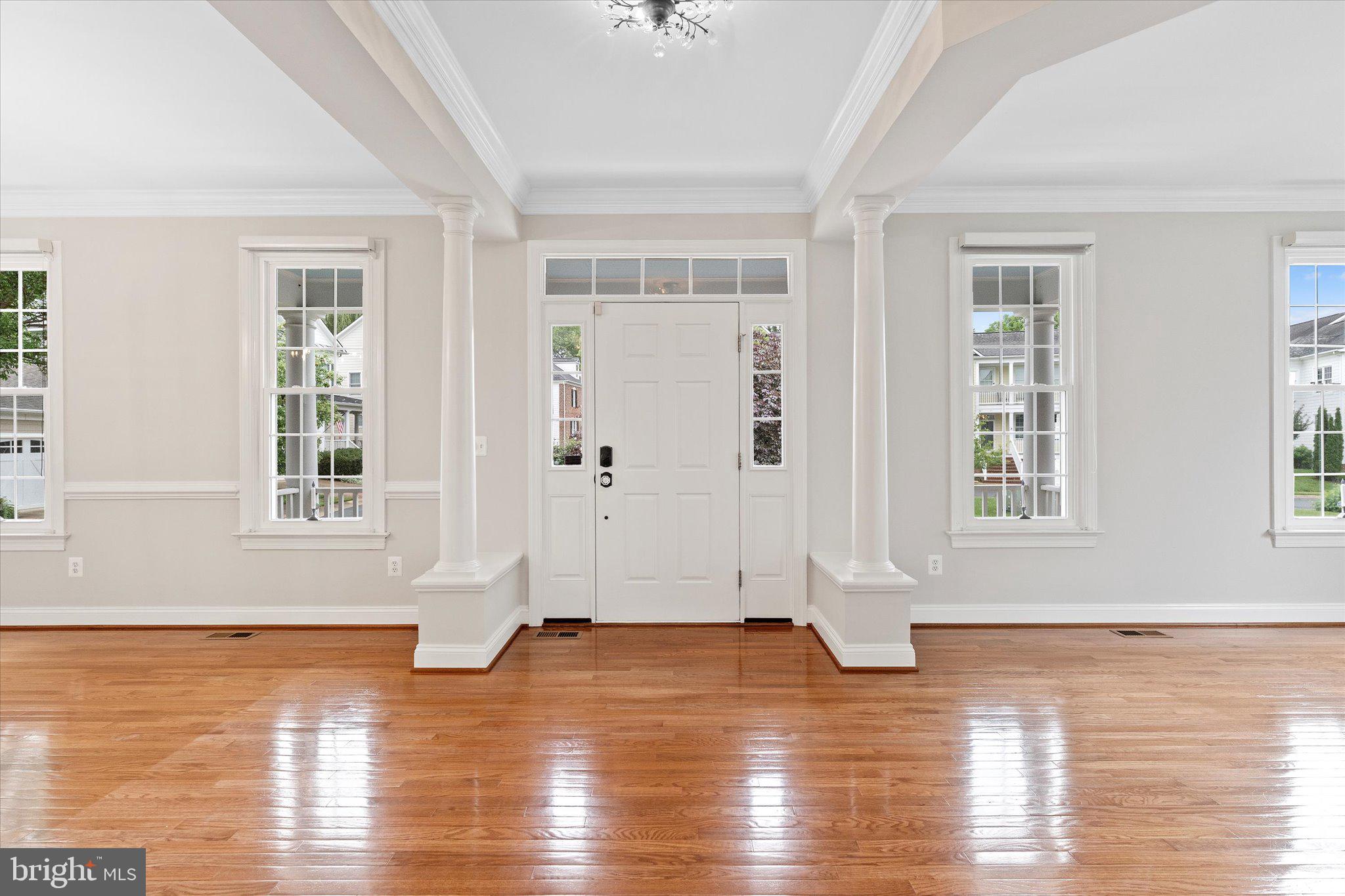 108 RAVELLO COURT