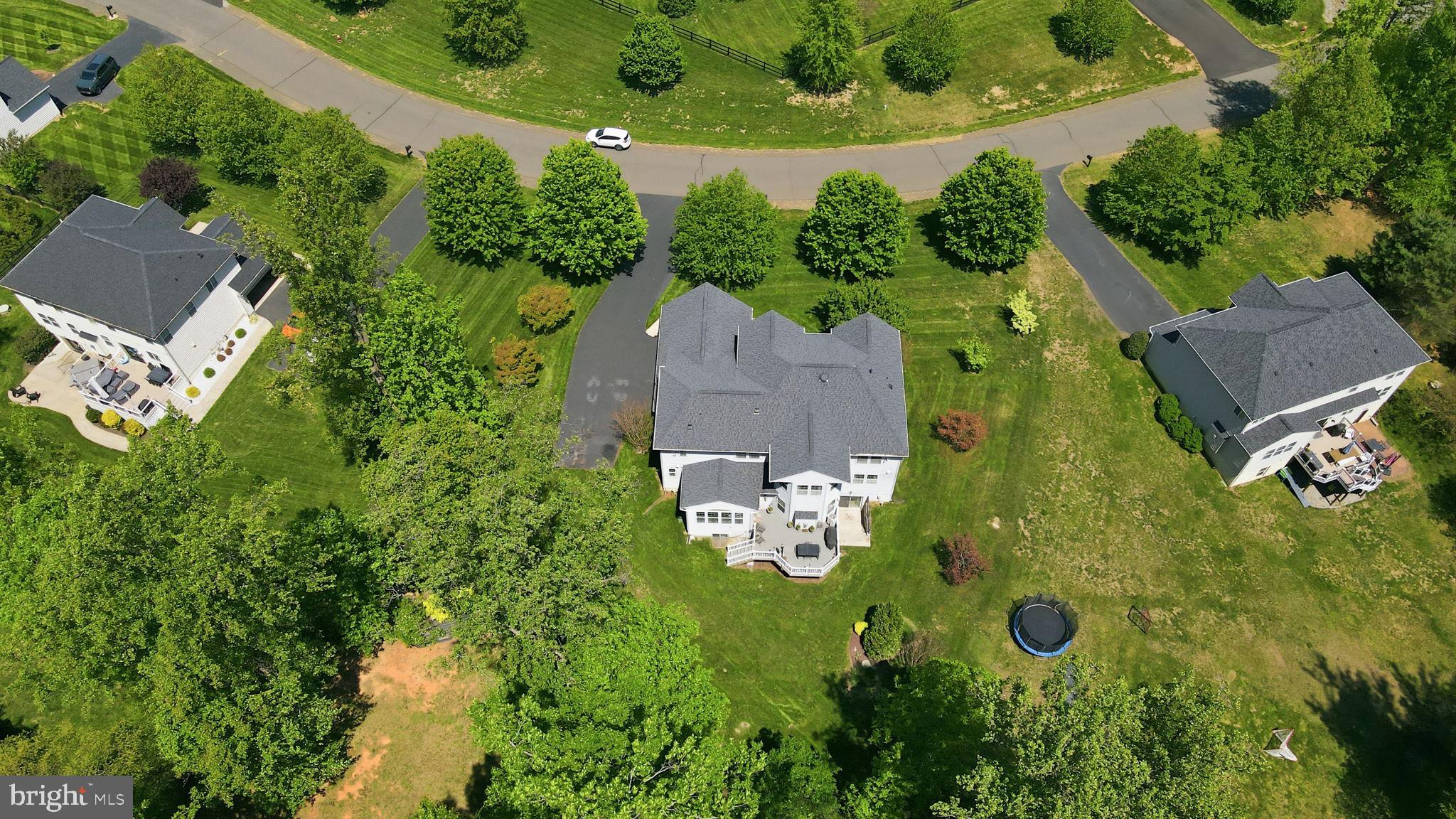 JAMISONS FARM - Residential