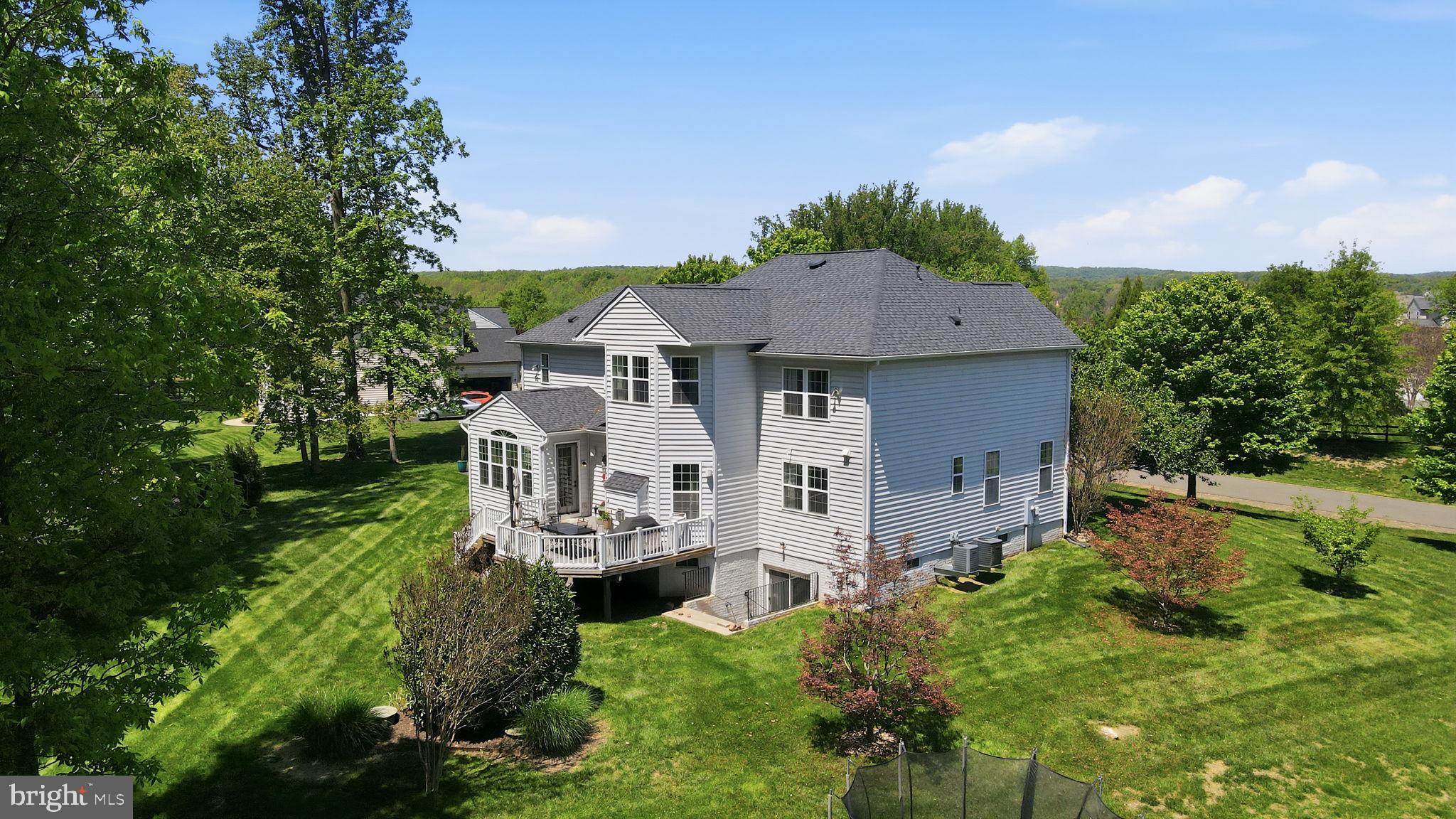 JAMISONS FARM - Residential