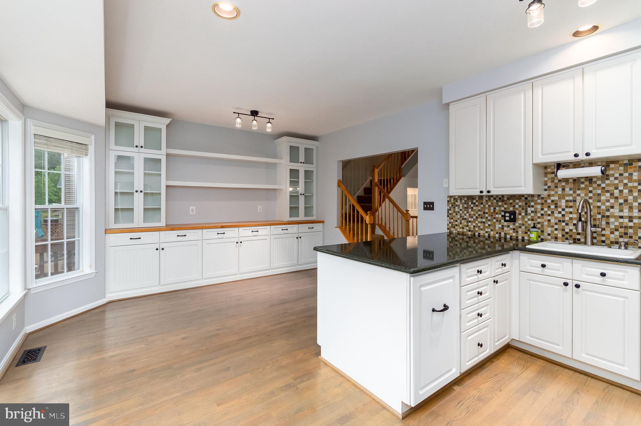 KINGSTOWNE - Residential Lease