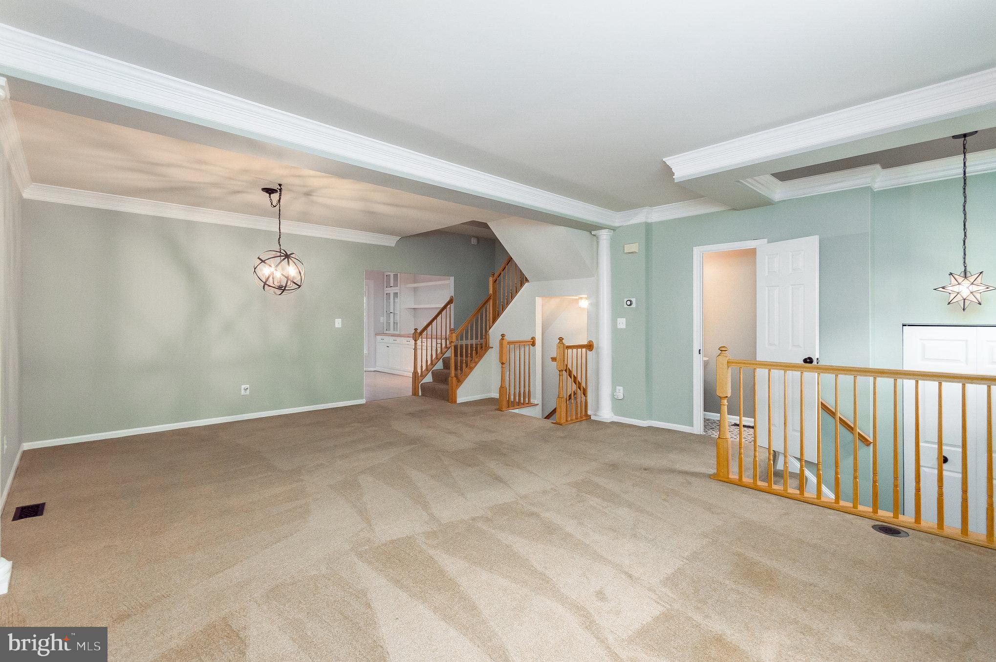 KINGSTOWNE - Residential Lease