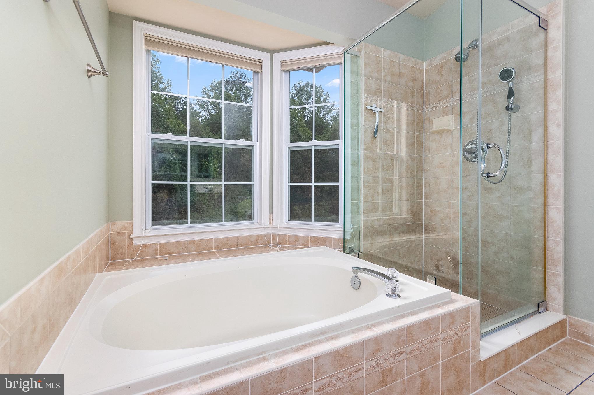 KINGSTOWNE - Residential Lease