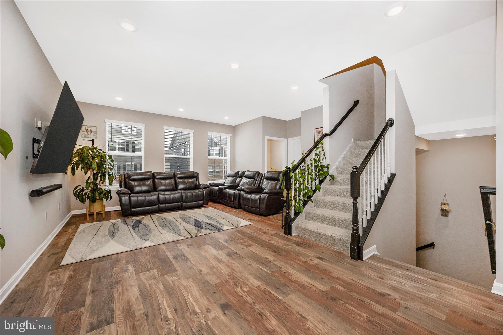 WESTVIEW SOUTH - Residential