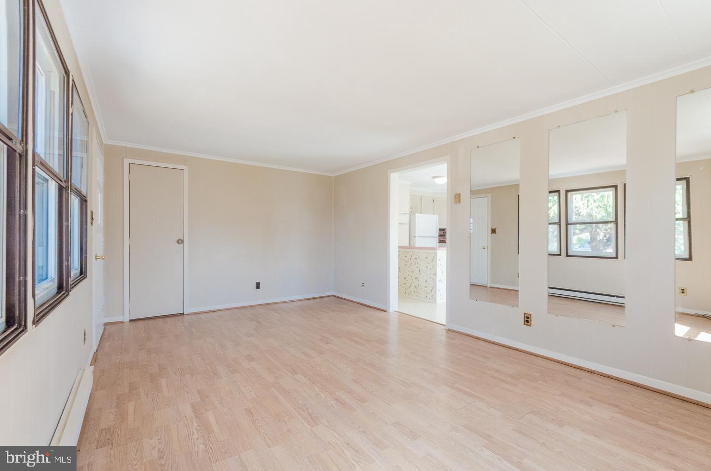 MECKLENBURG HEIGHTS - Residential