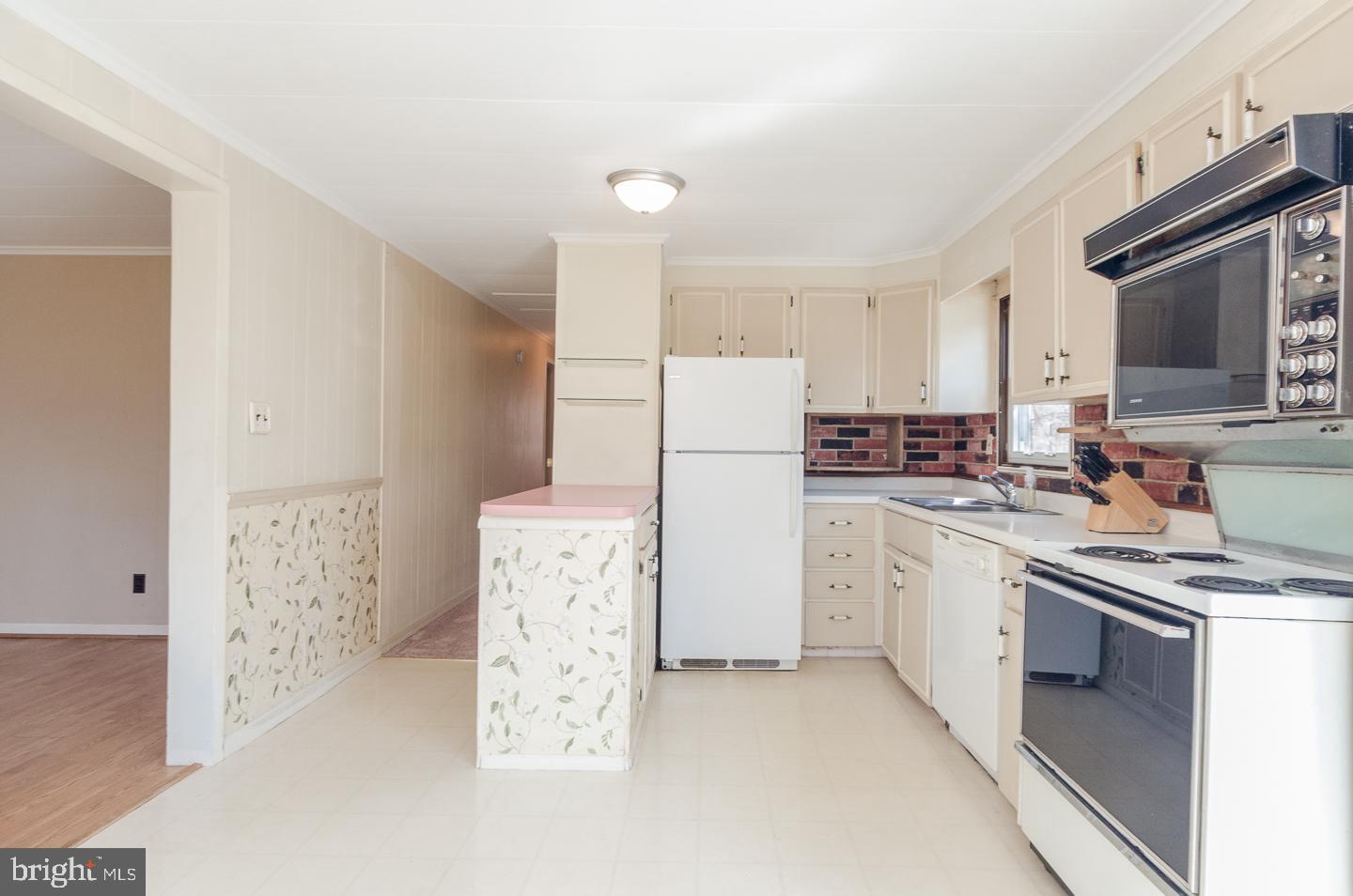 MECKLENBURG HEIGHTS - Residential