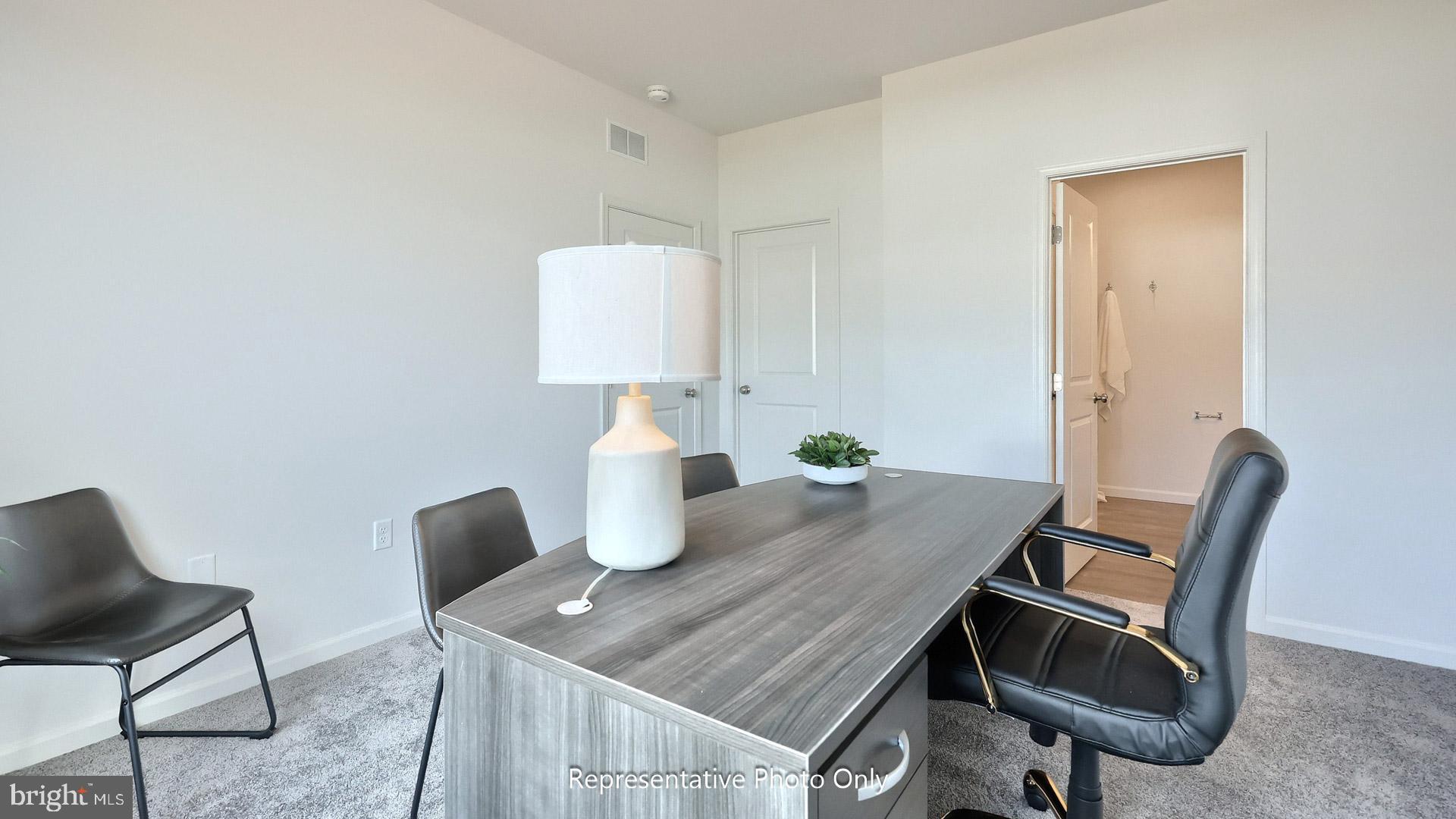 PARADISE VILLAGE - Residential