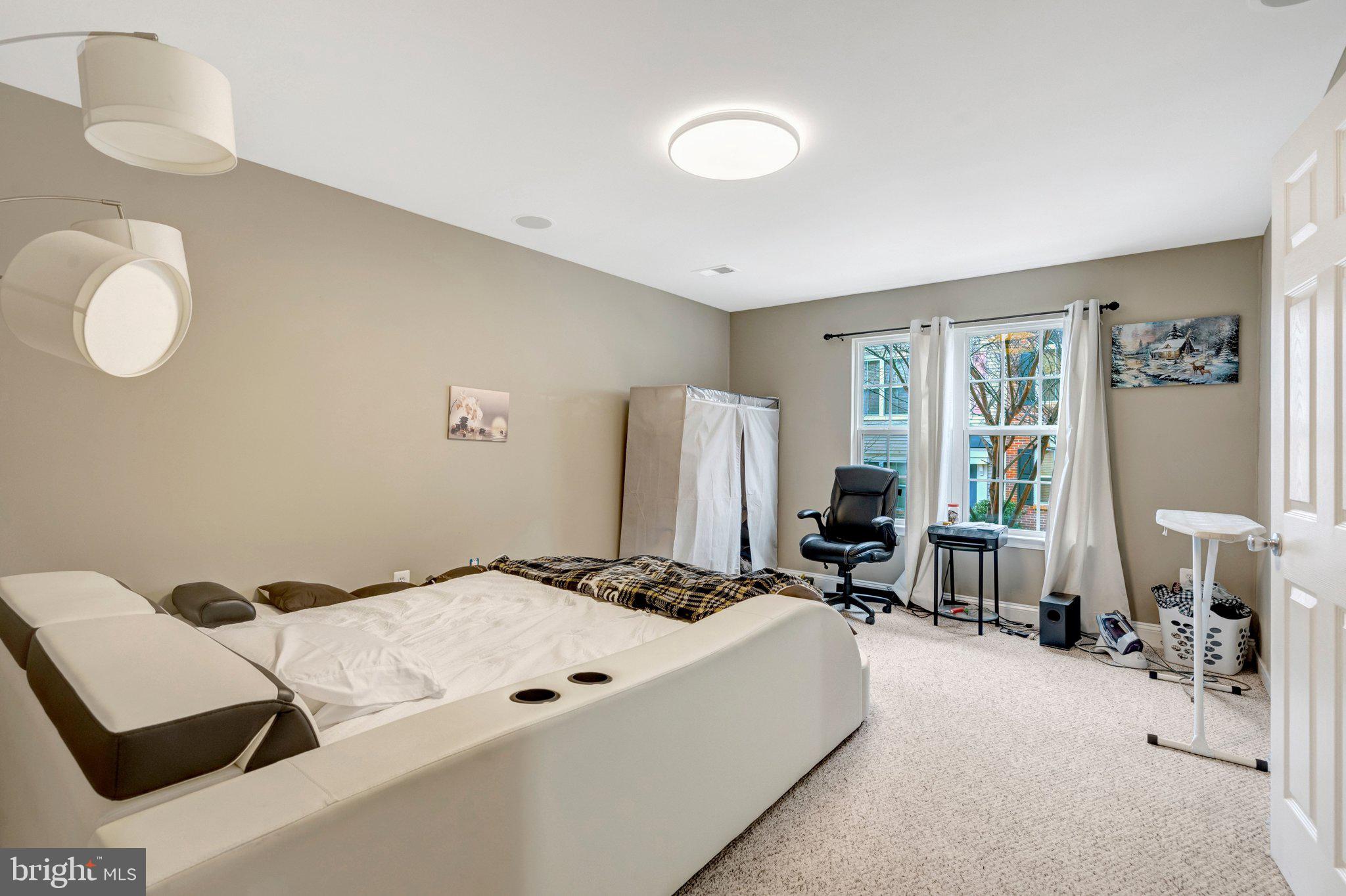 POTOMAC HIGHLANDS - Residential