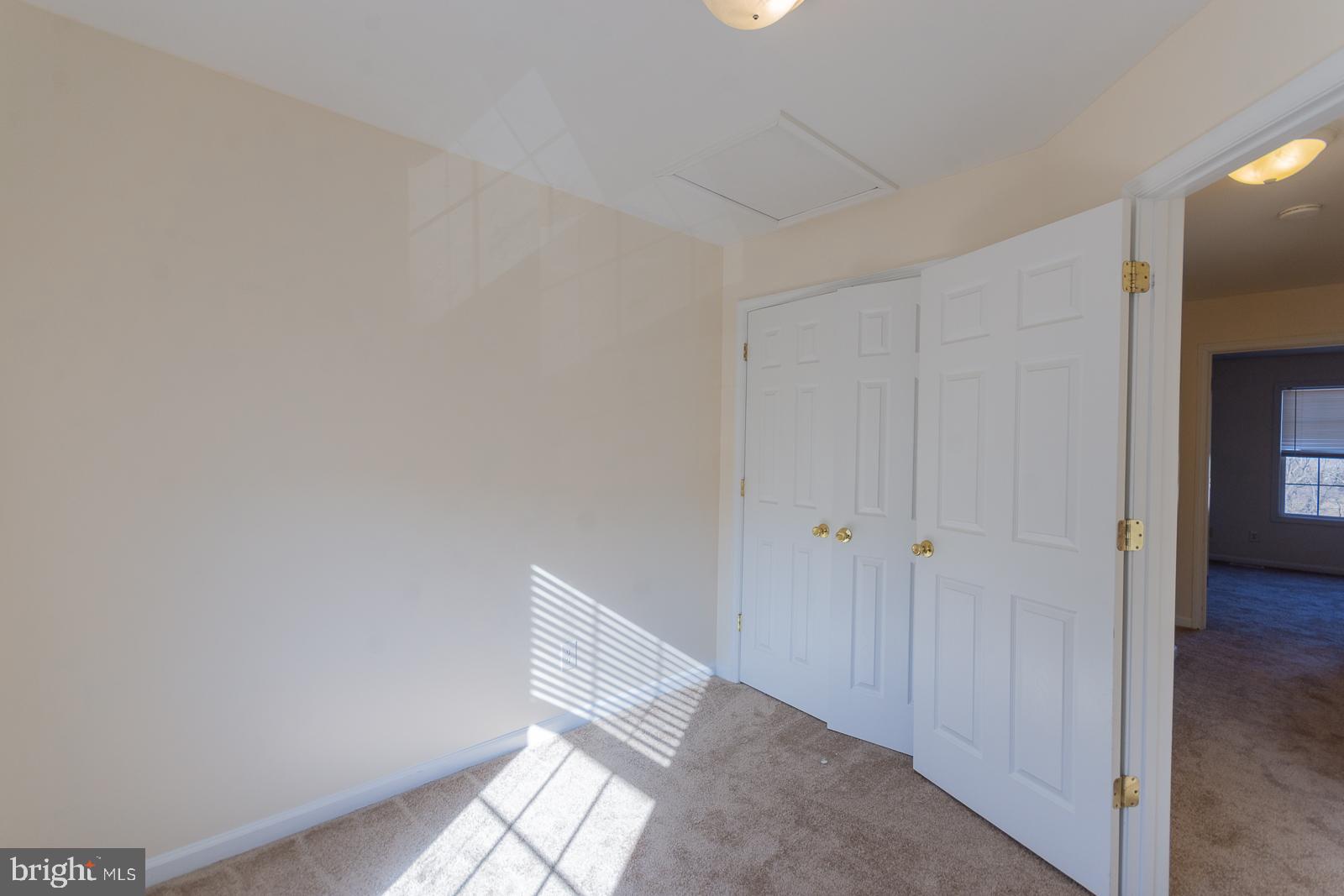 MILLS FARM - Residential Lease