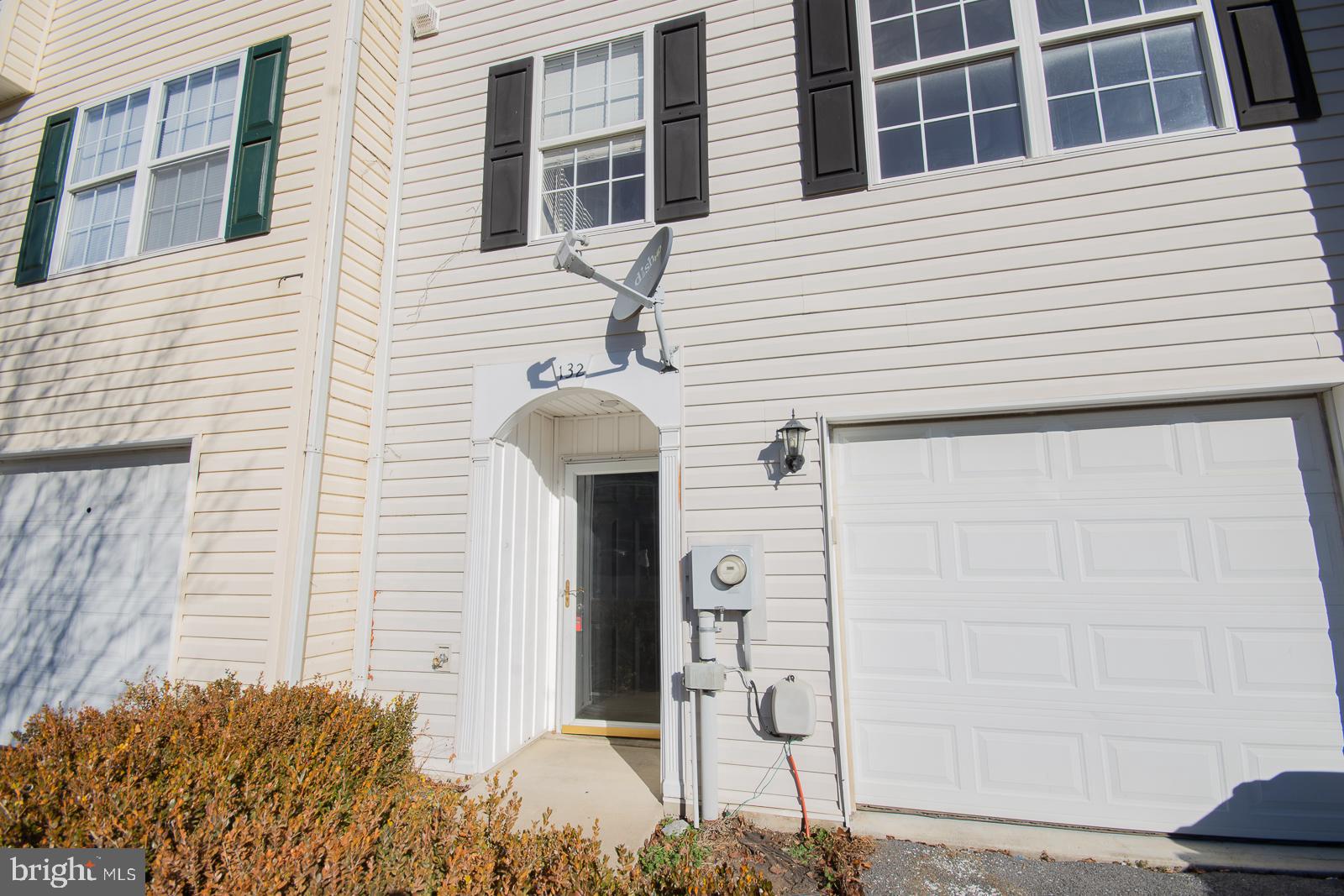 MILLS FARM - Residential Lease