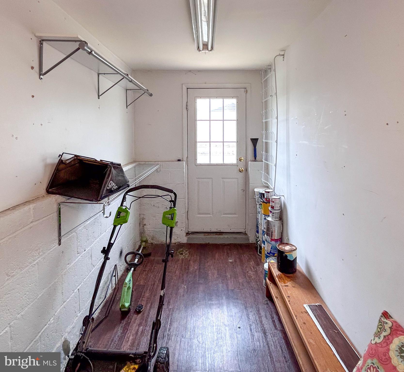 ORCHARD HILLS - Residential