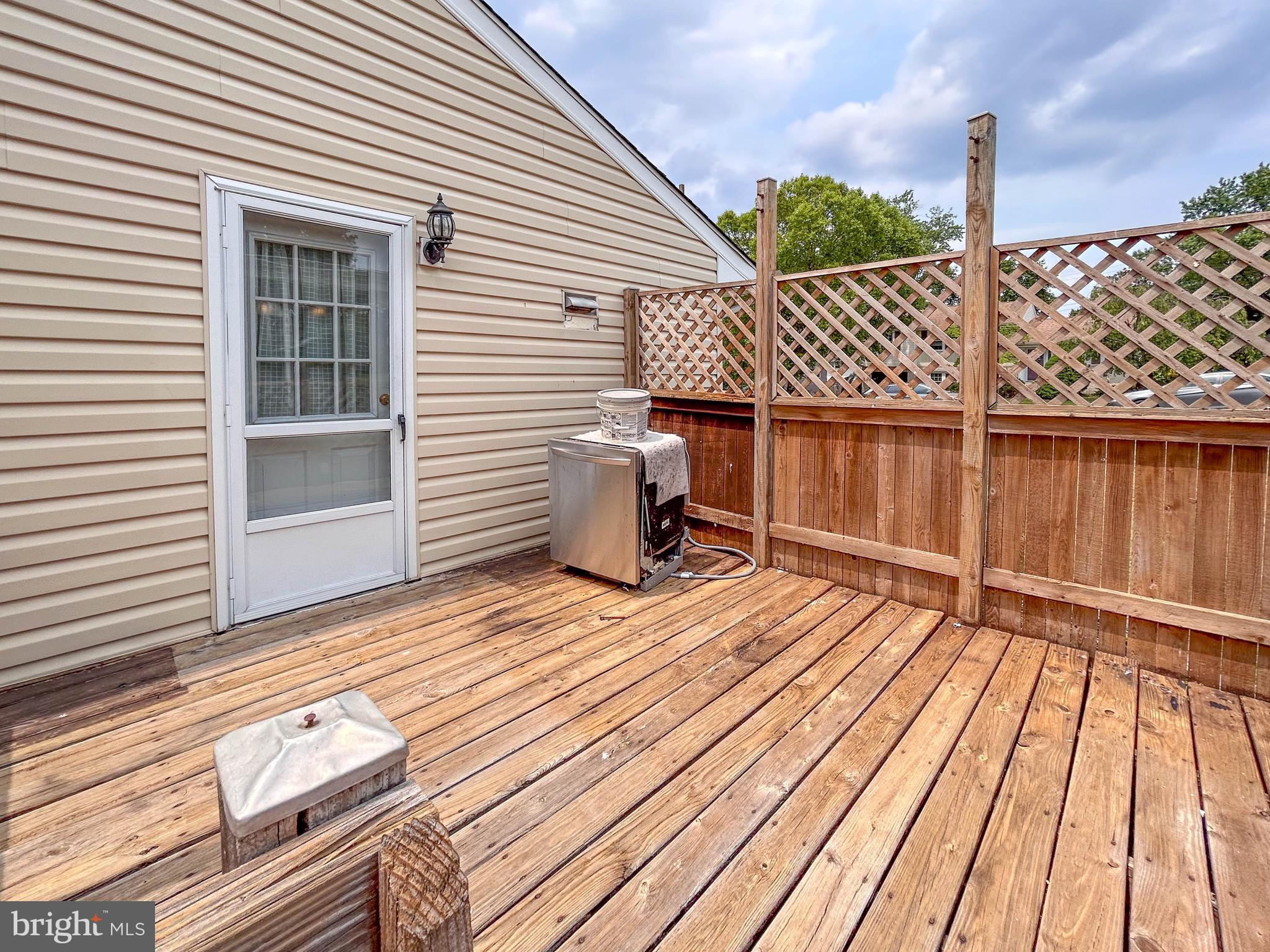 ORCHARD HILLS - Residential