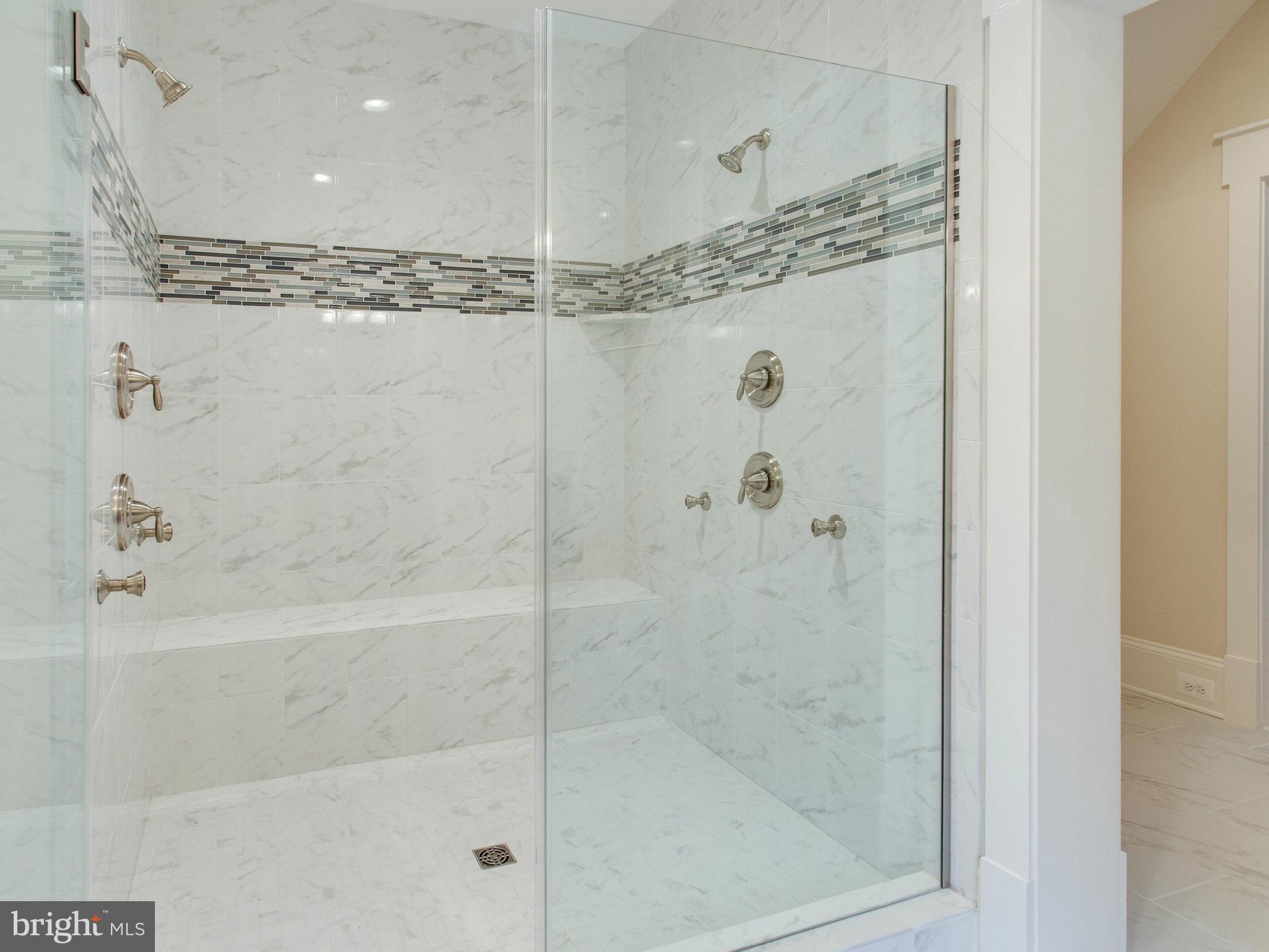 LITTLE VIENNA ESTATES - Residential