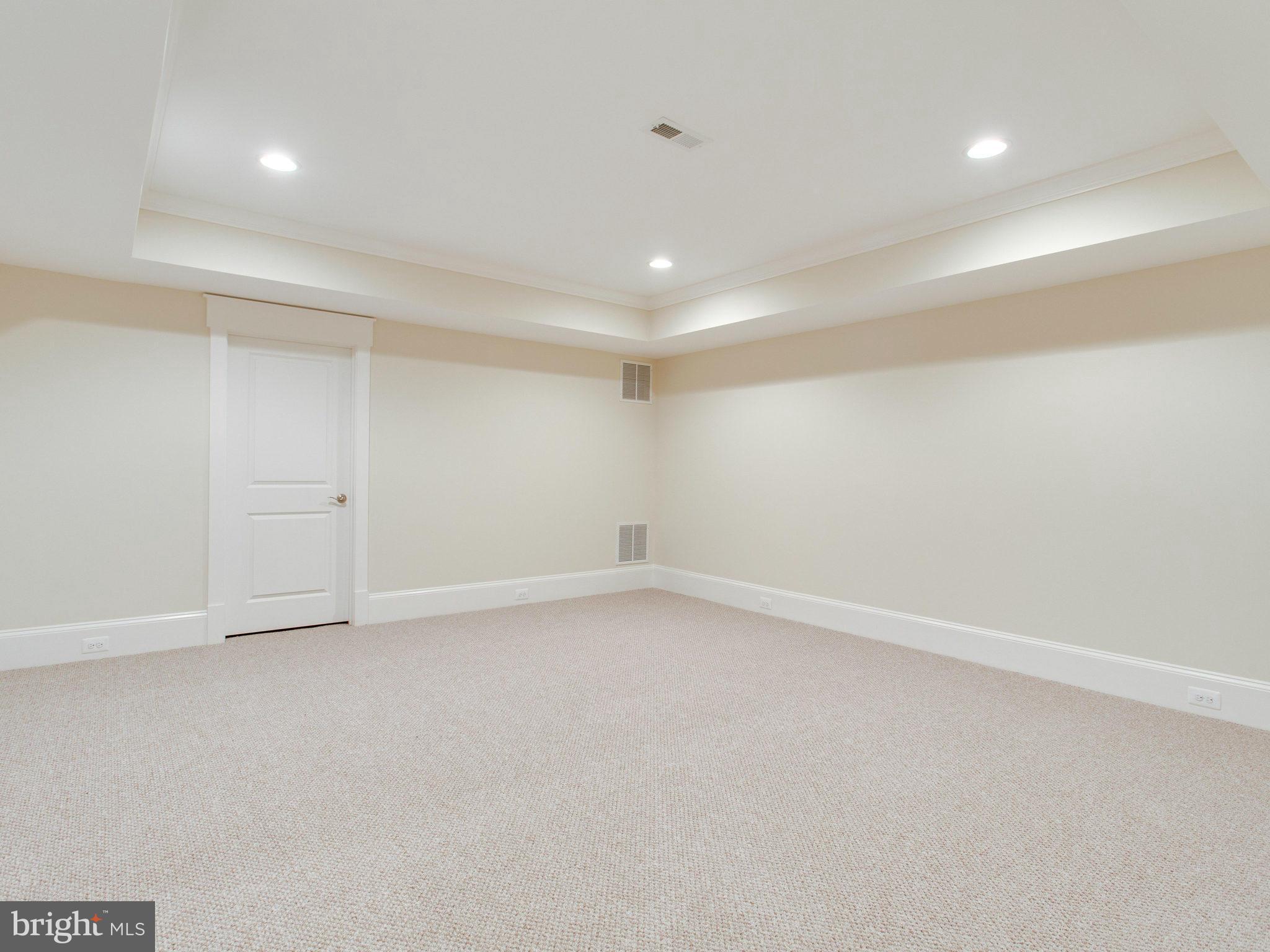 LITTLE VIENNA ESTATES - Residential