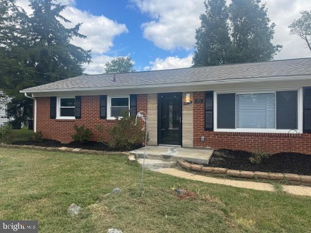 LANHAM VILLAGE - Residential