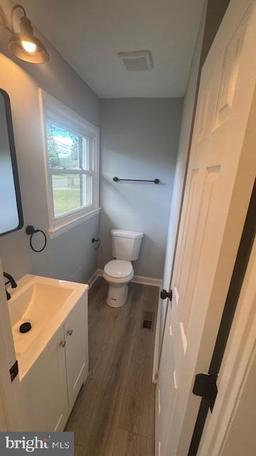 LANHAM VILLAGE - Residential