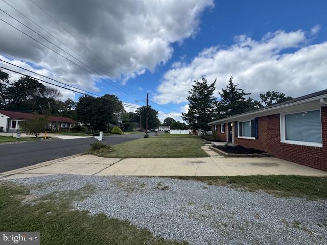 LANHAM VILLAGE - Residential