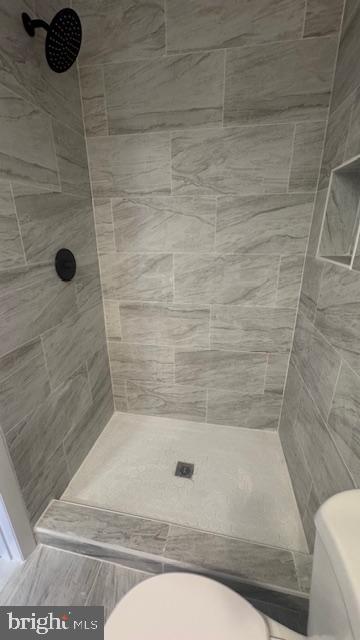 LANHAM VILLAGE - Residential