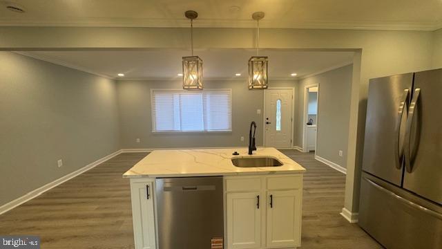 LANHAM VILLAGE - Residential