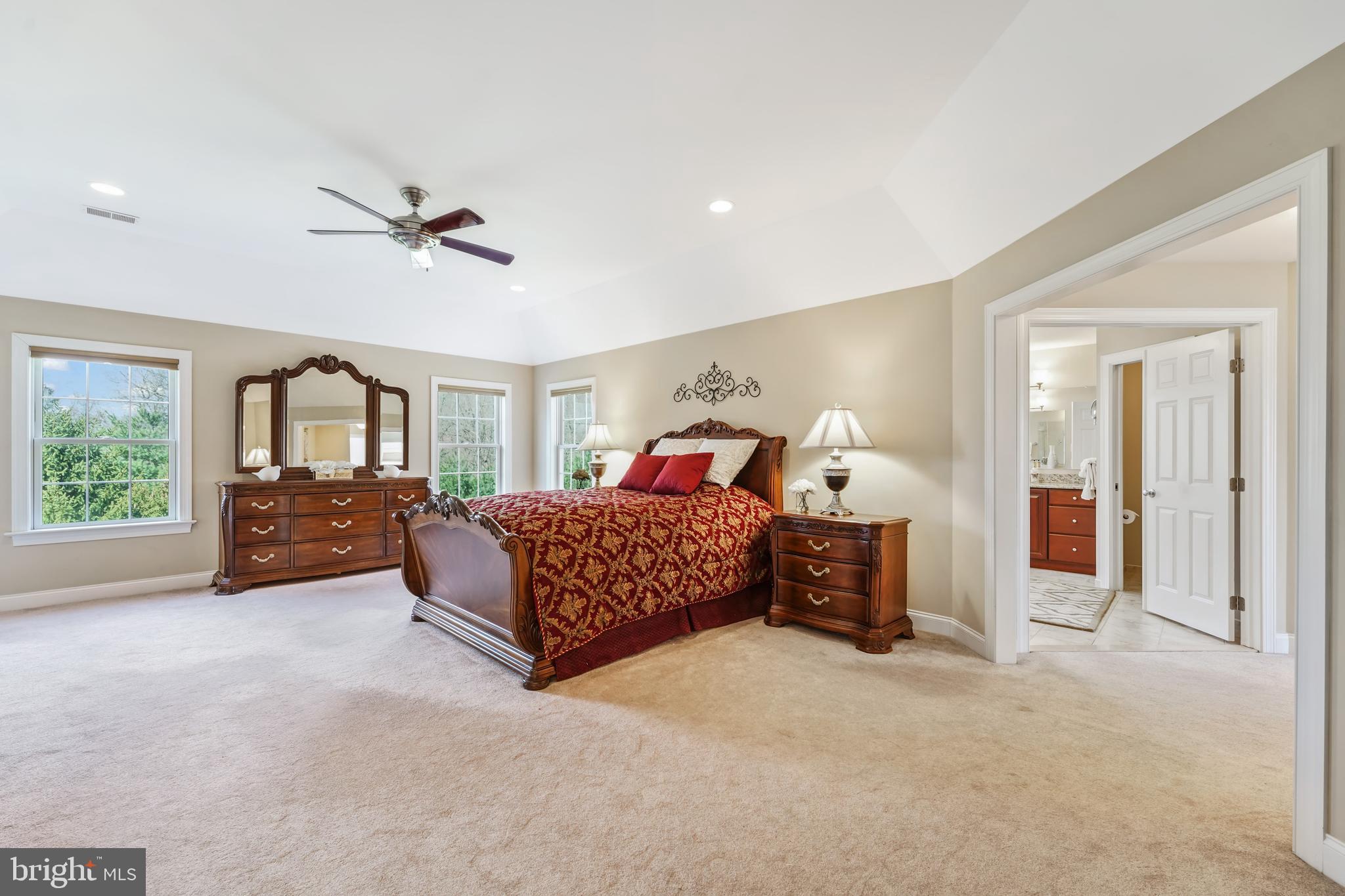 CARLTON NORTH GATE - Residential