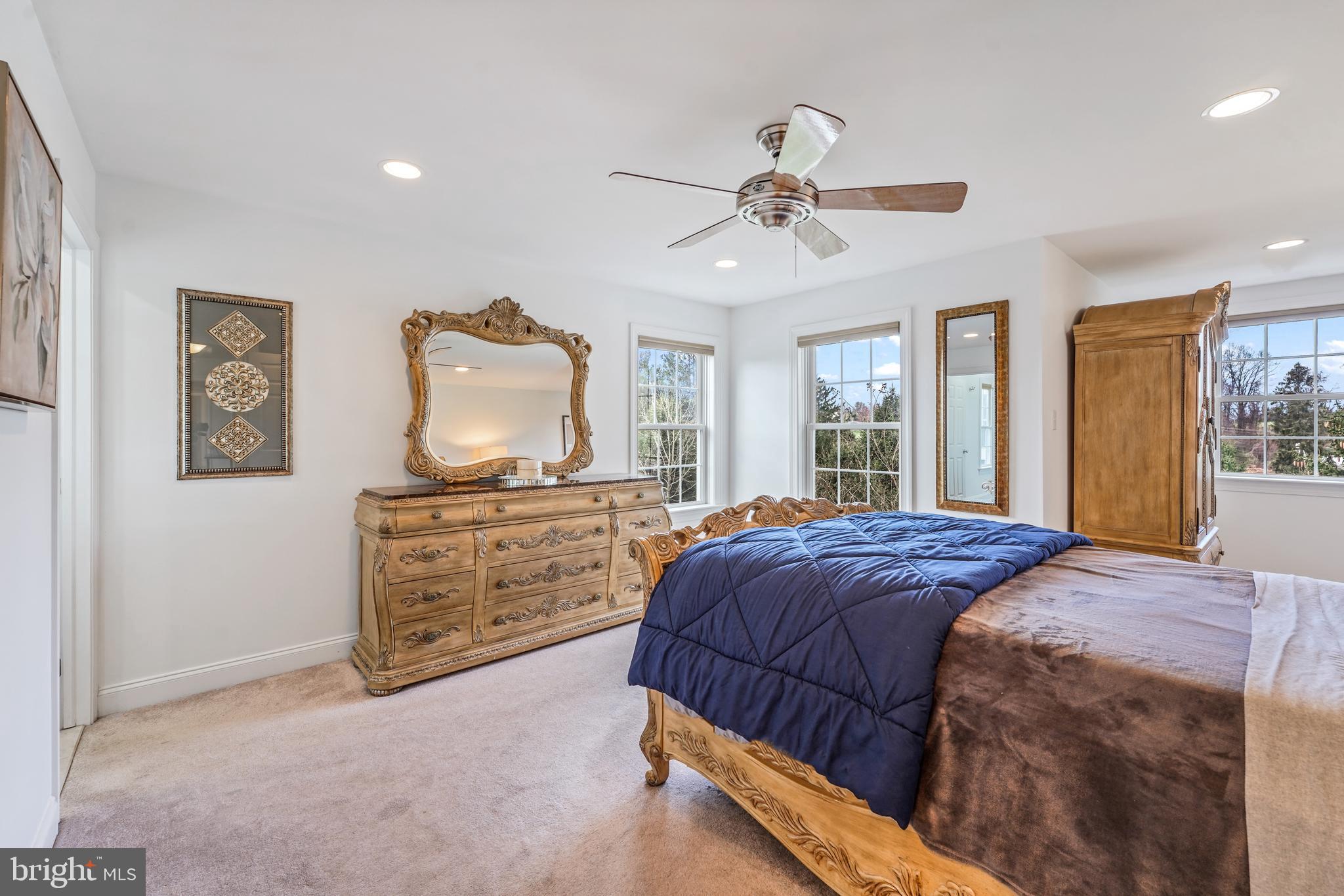 CARLTON NORTH GATE - Residential