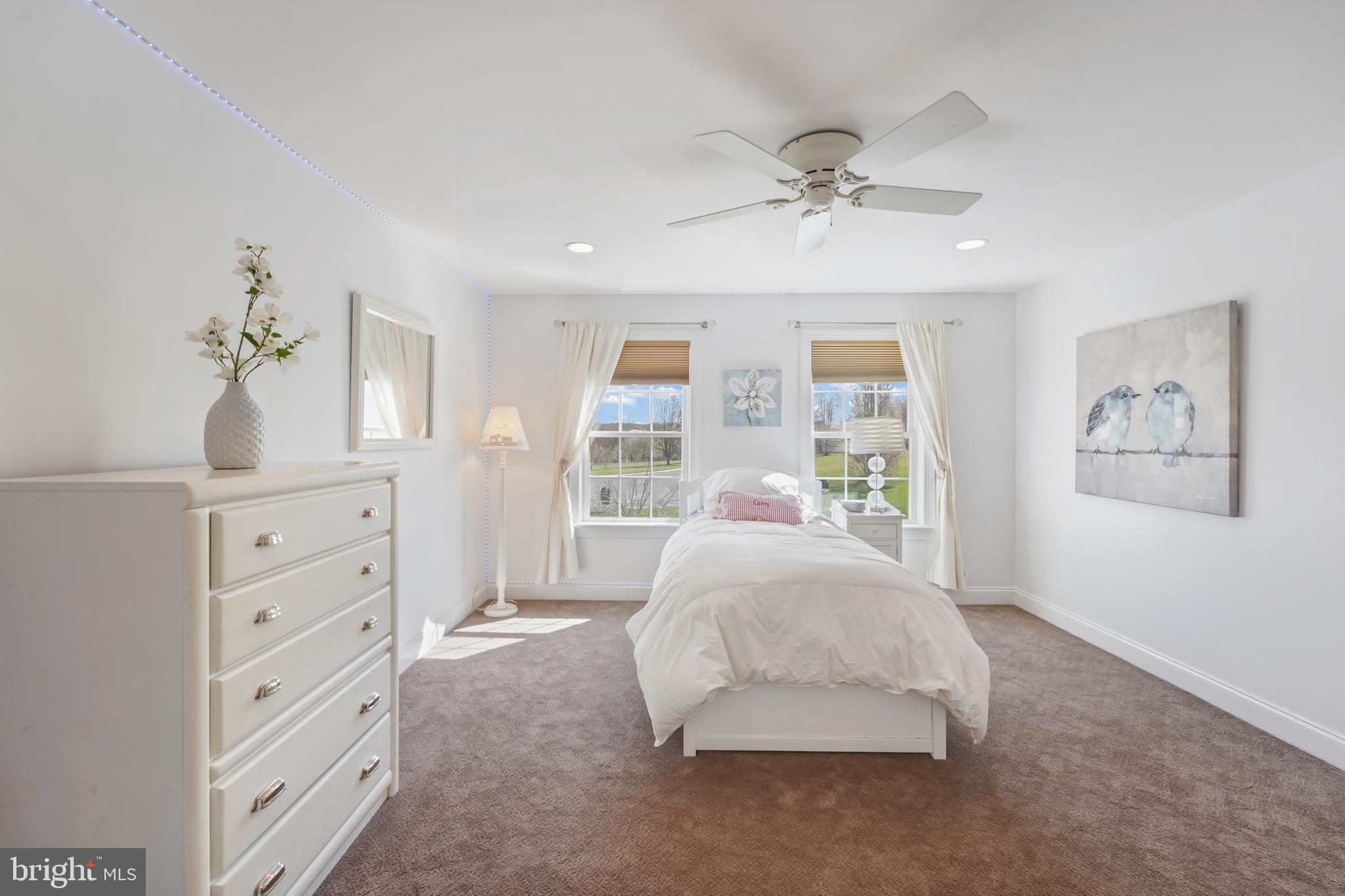 CARLTON NORTH GATE - Residential