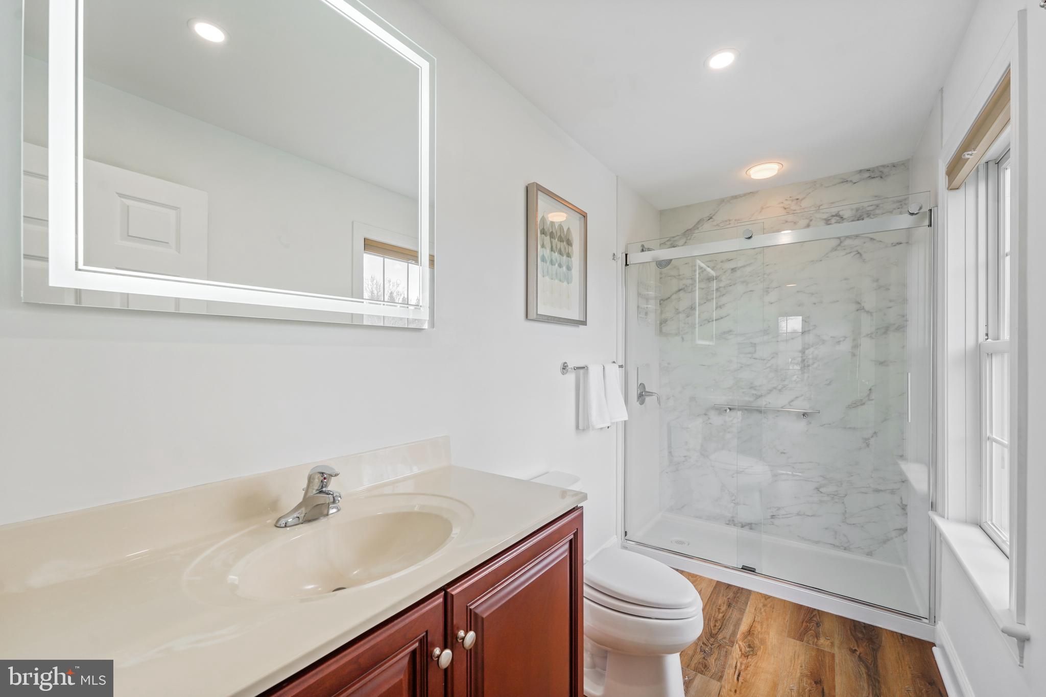 CARLTON NORTH GATE - Residential