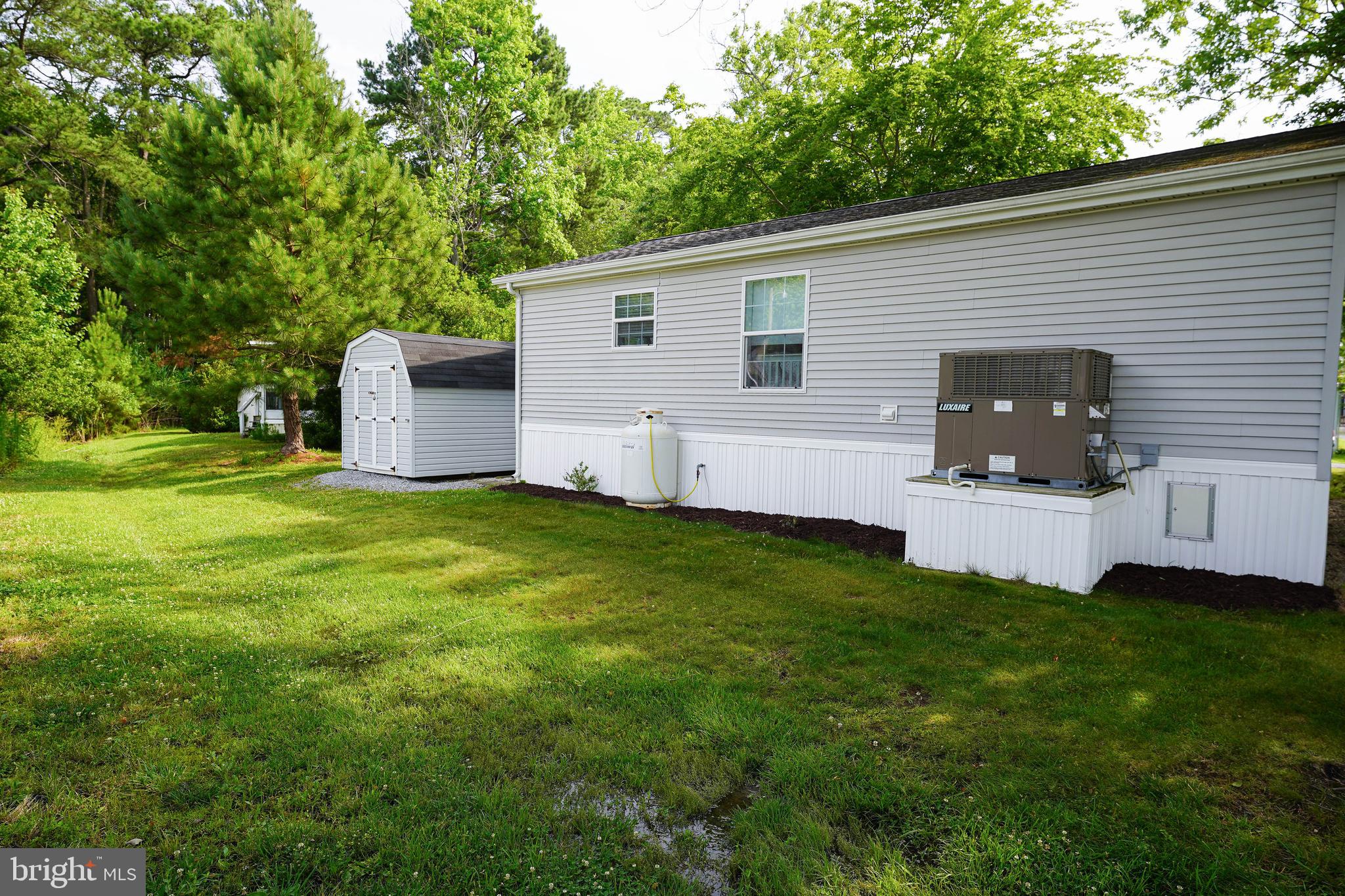 WHITE HORSE PARK I - Residential