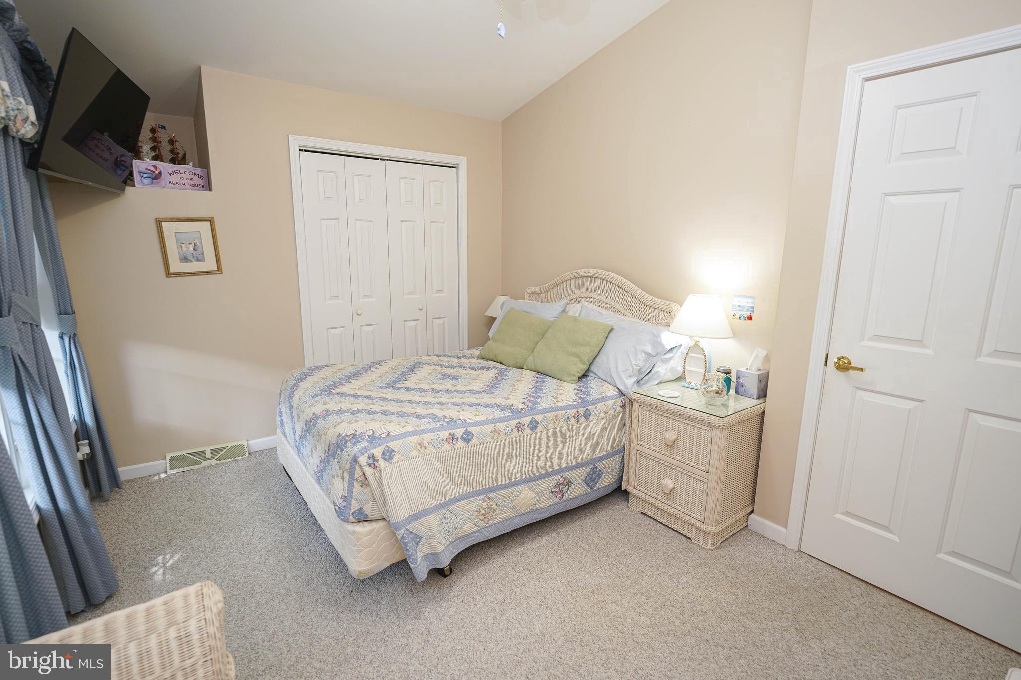 WHITE HORSE PARK I - Residential