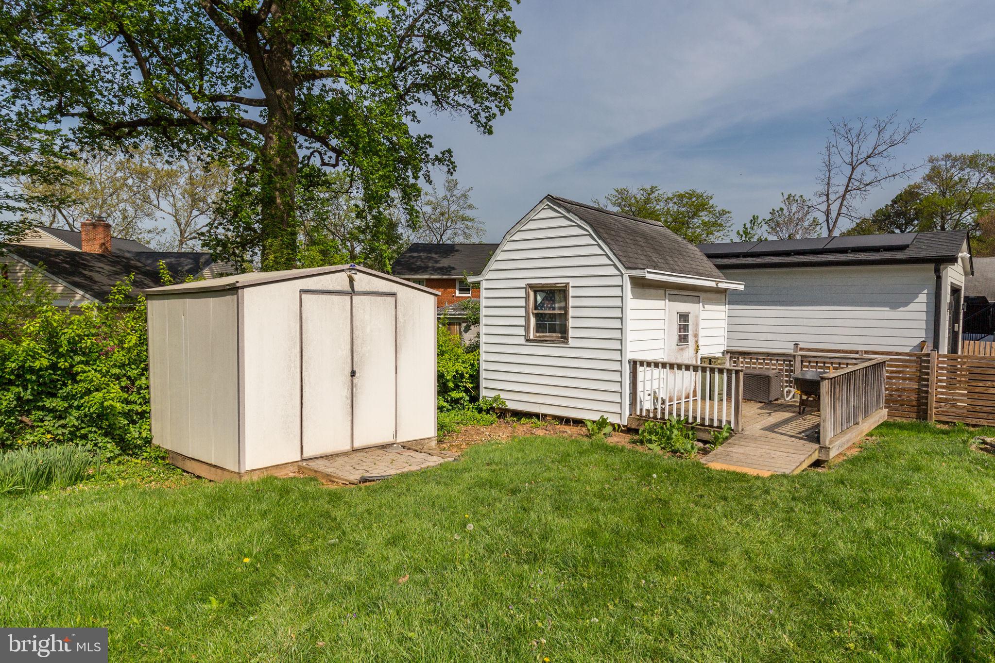 GEORGETOWN VILLAGE - Residential