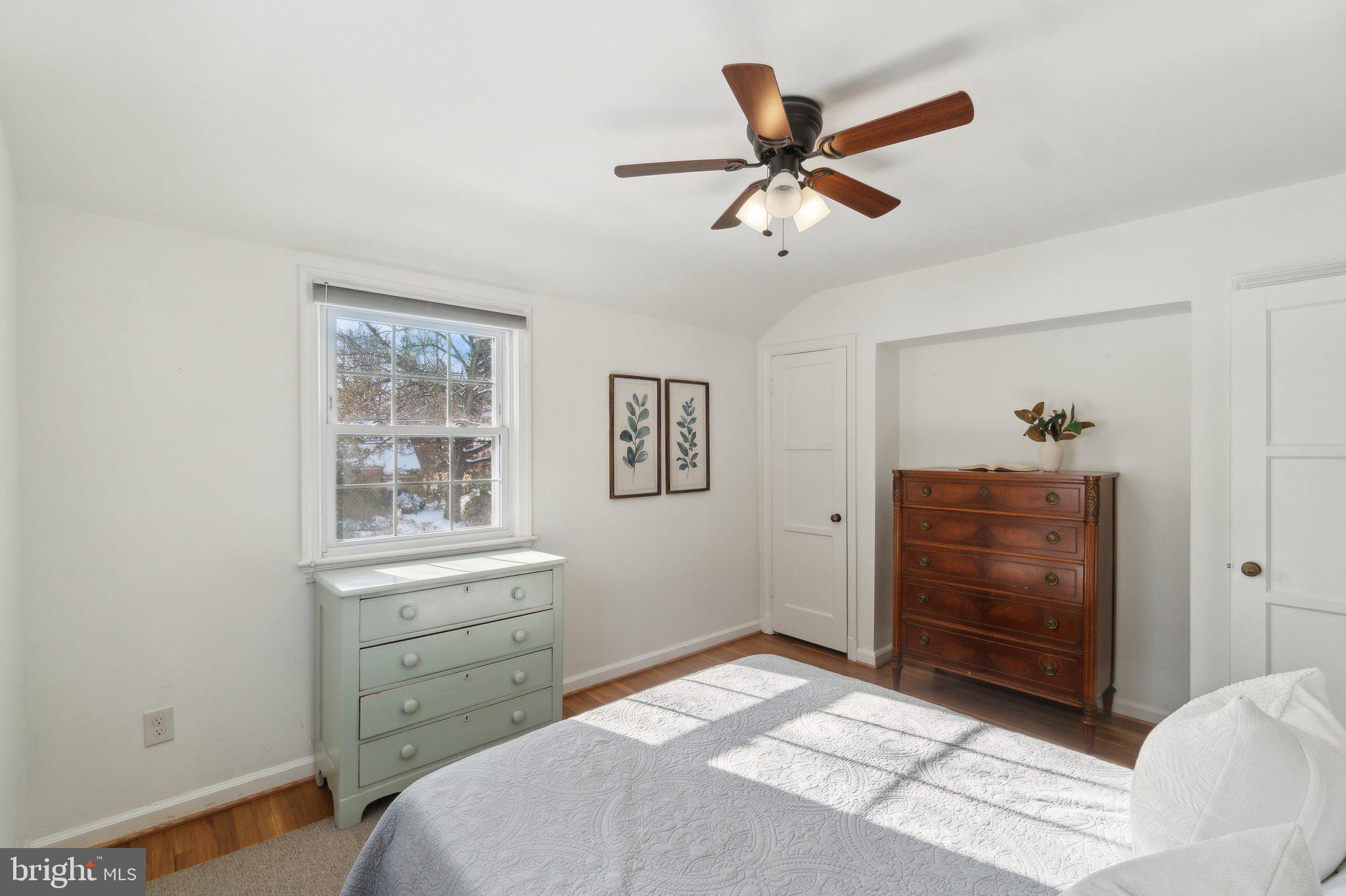 INDIAN SPRING - Residential