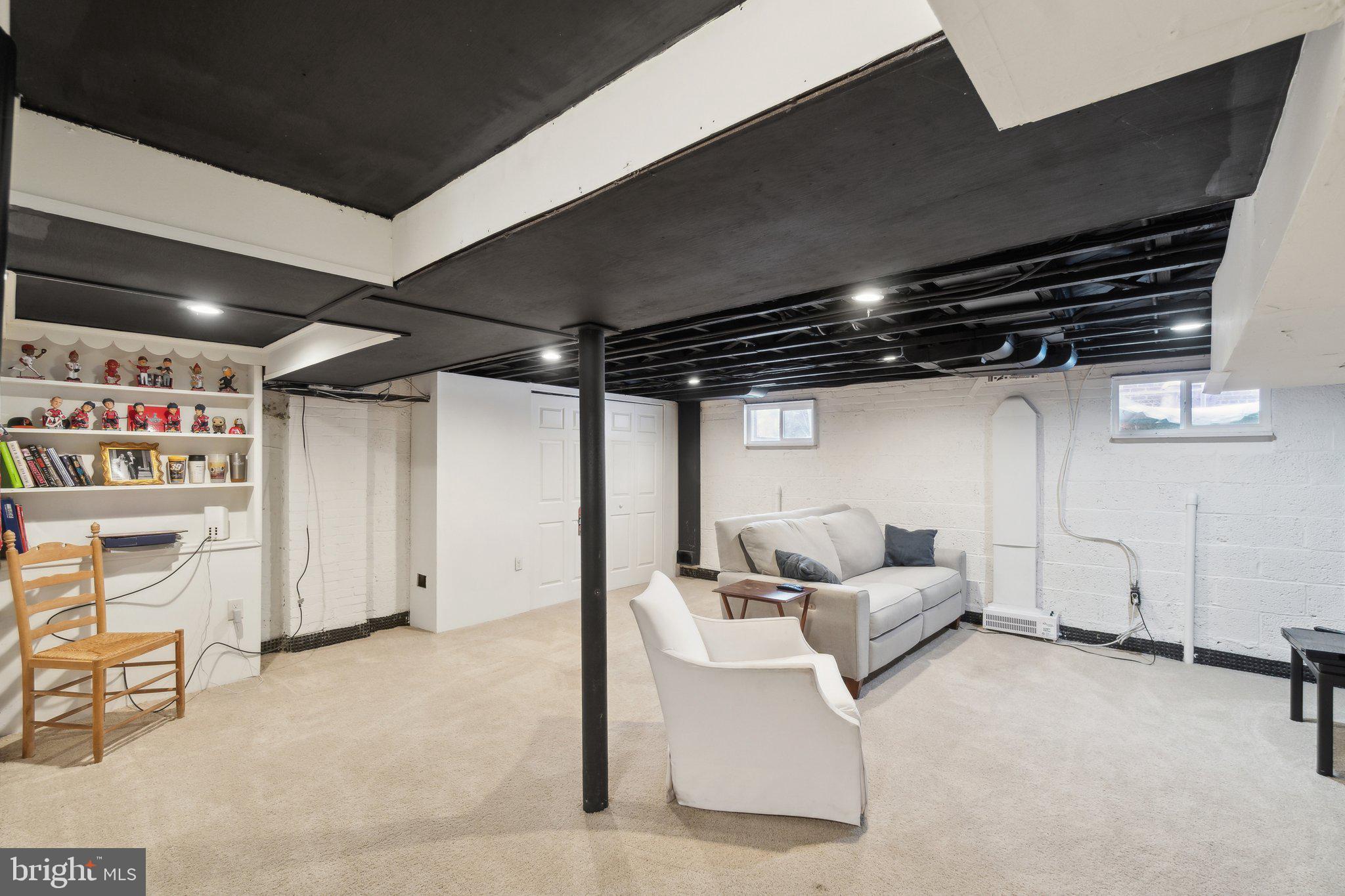 INDIAN SPRING - Residential