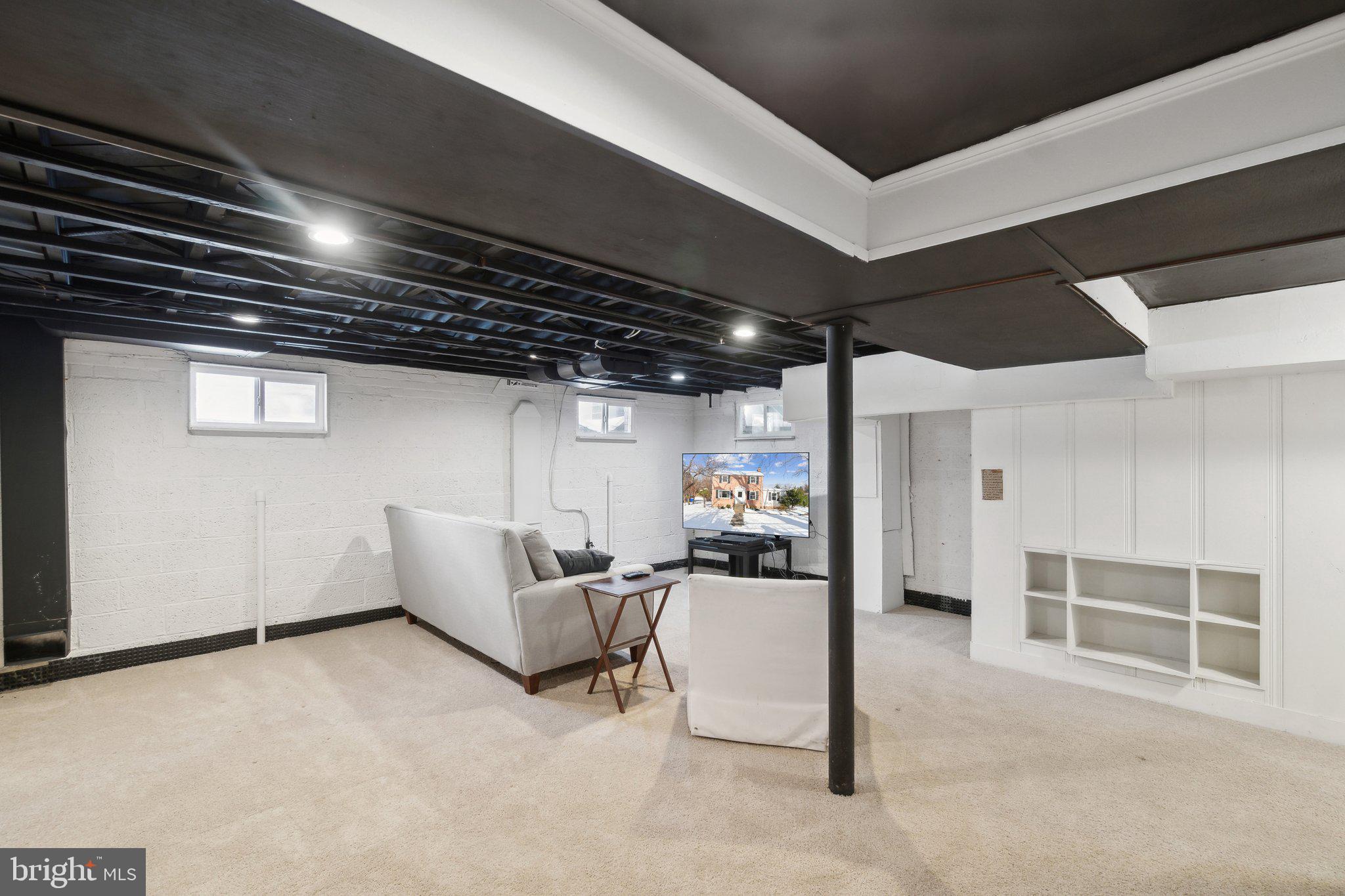 INDIAN SPRING - Residential