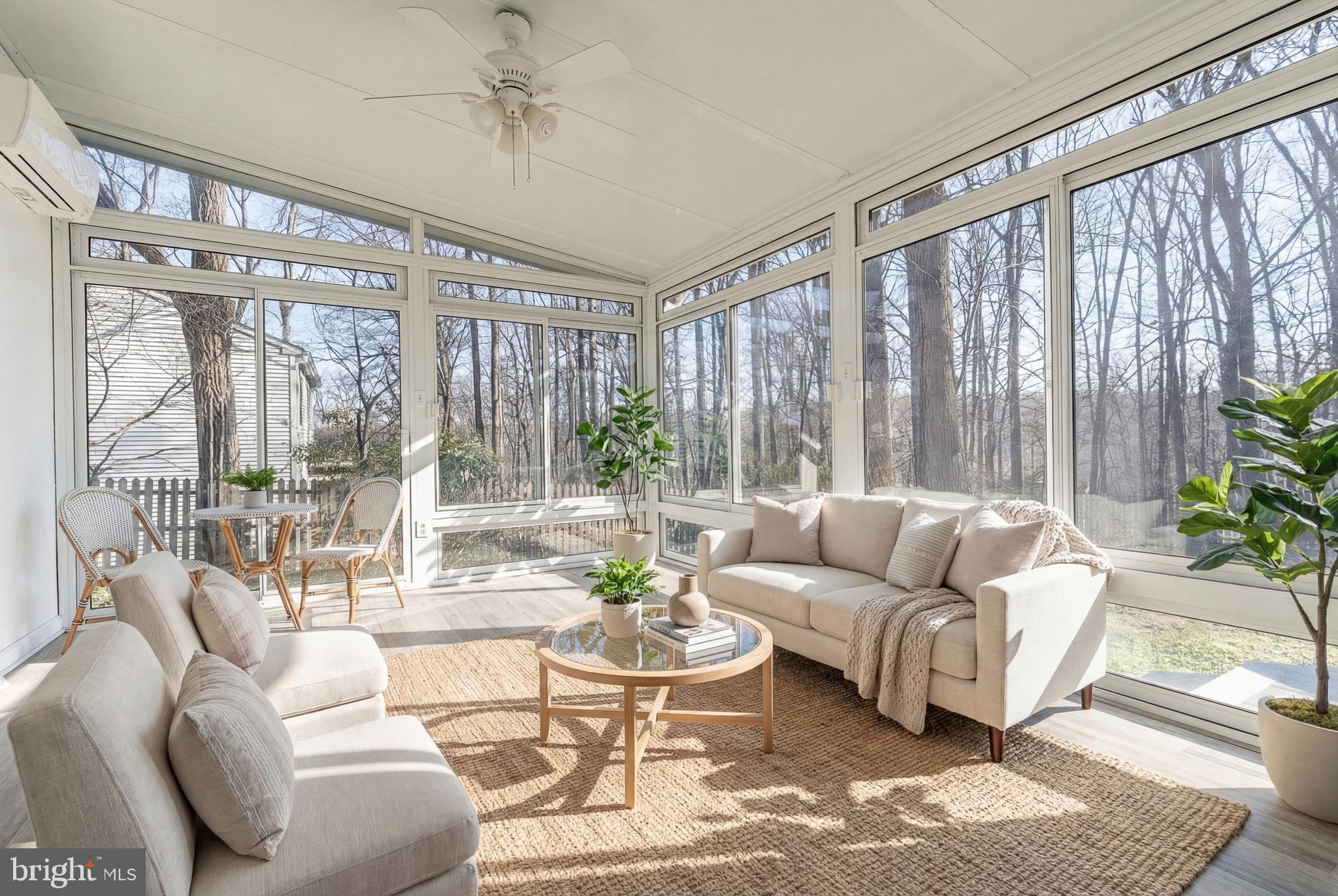 LAFAYETTE HILL - Residential