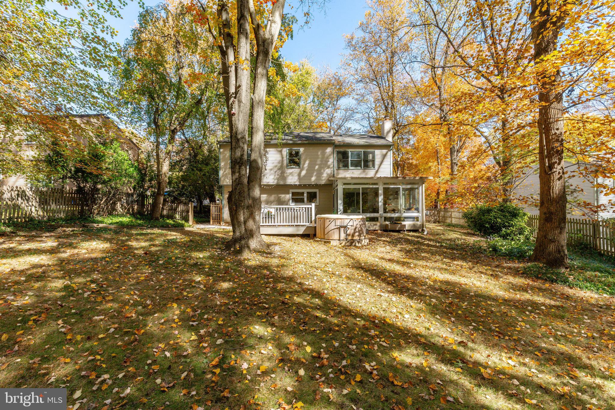 LAFAYETTE HILL - Residential