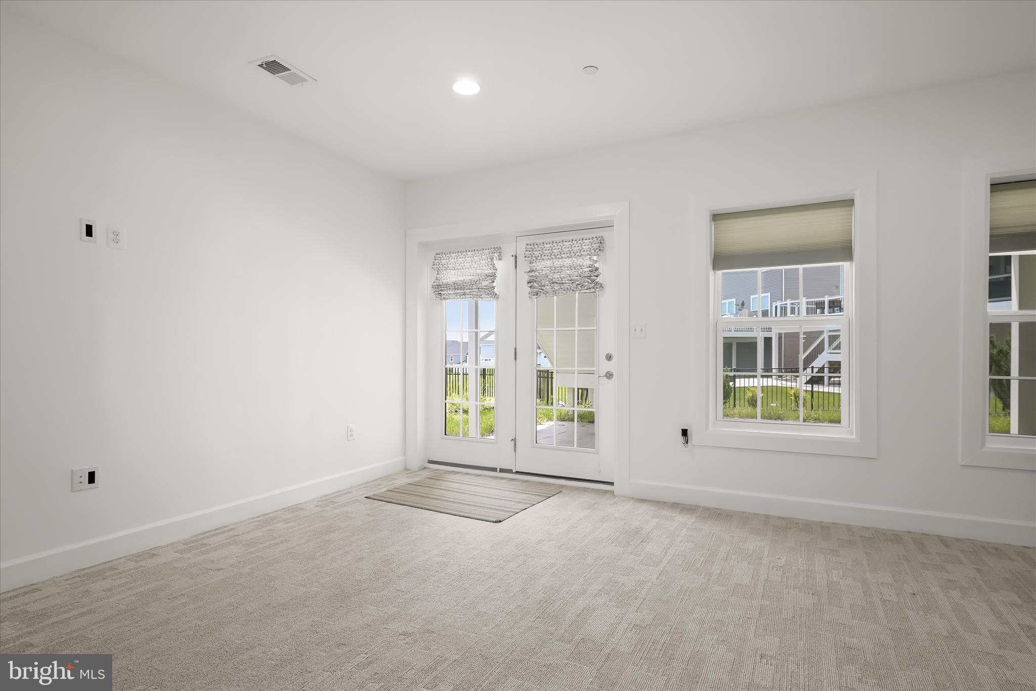 MAPLE LAWN SOUTH - Residential