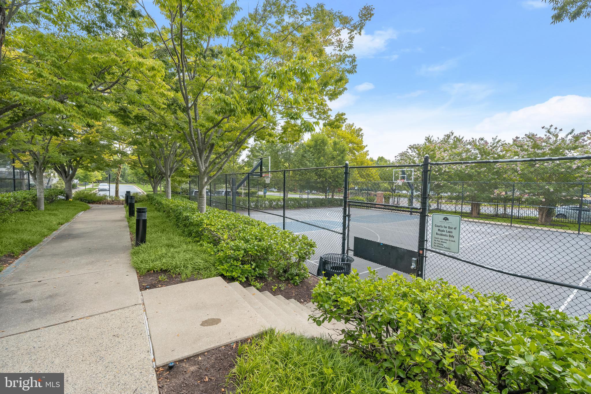 MAPLE LAWN SOUTH - Residential