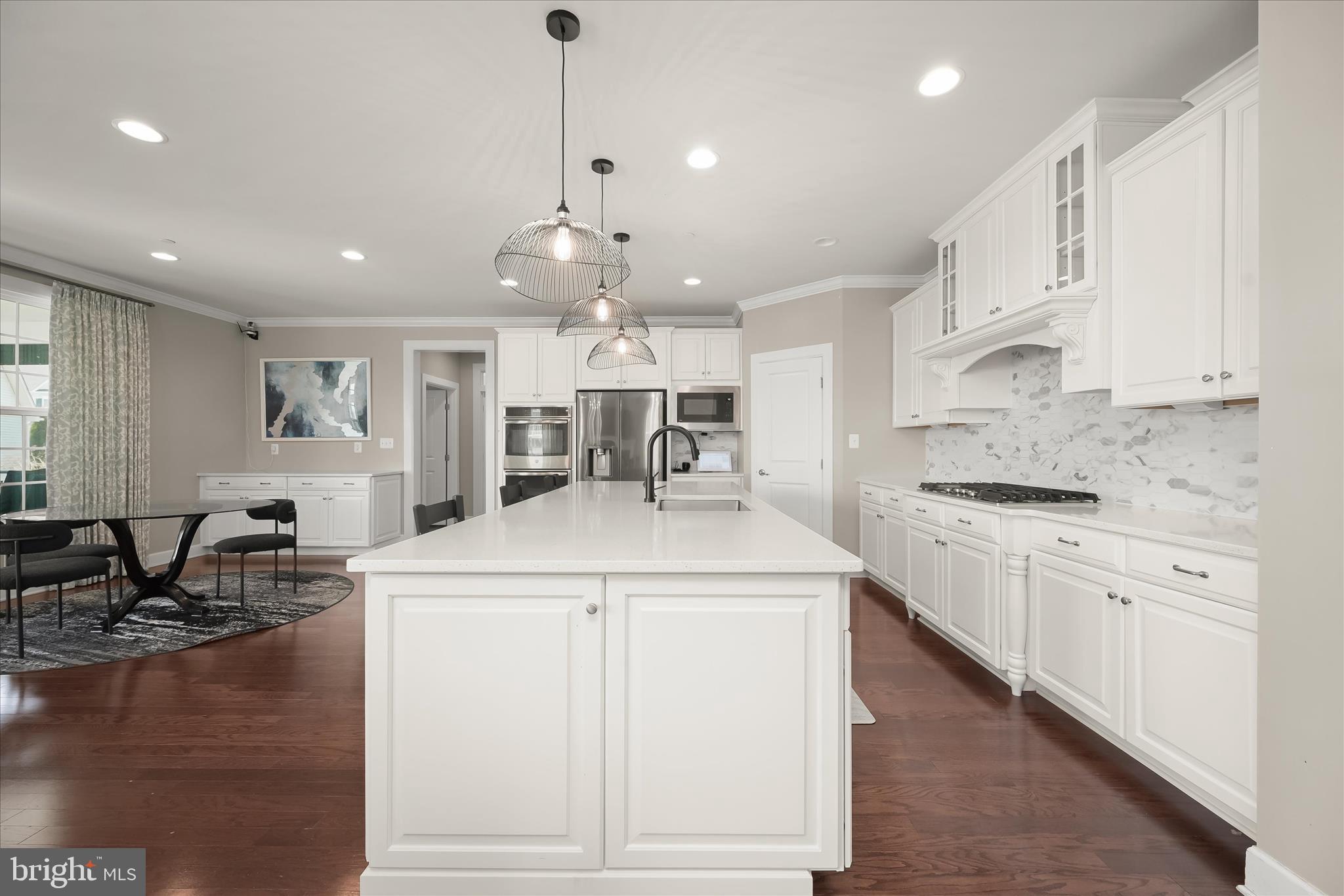 MAPLE LAWN SOUTH - Residential