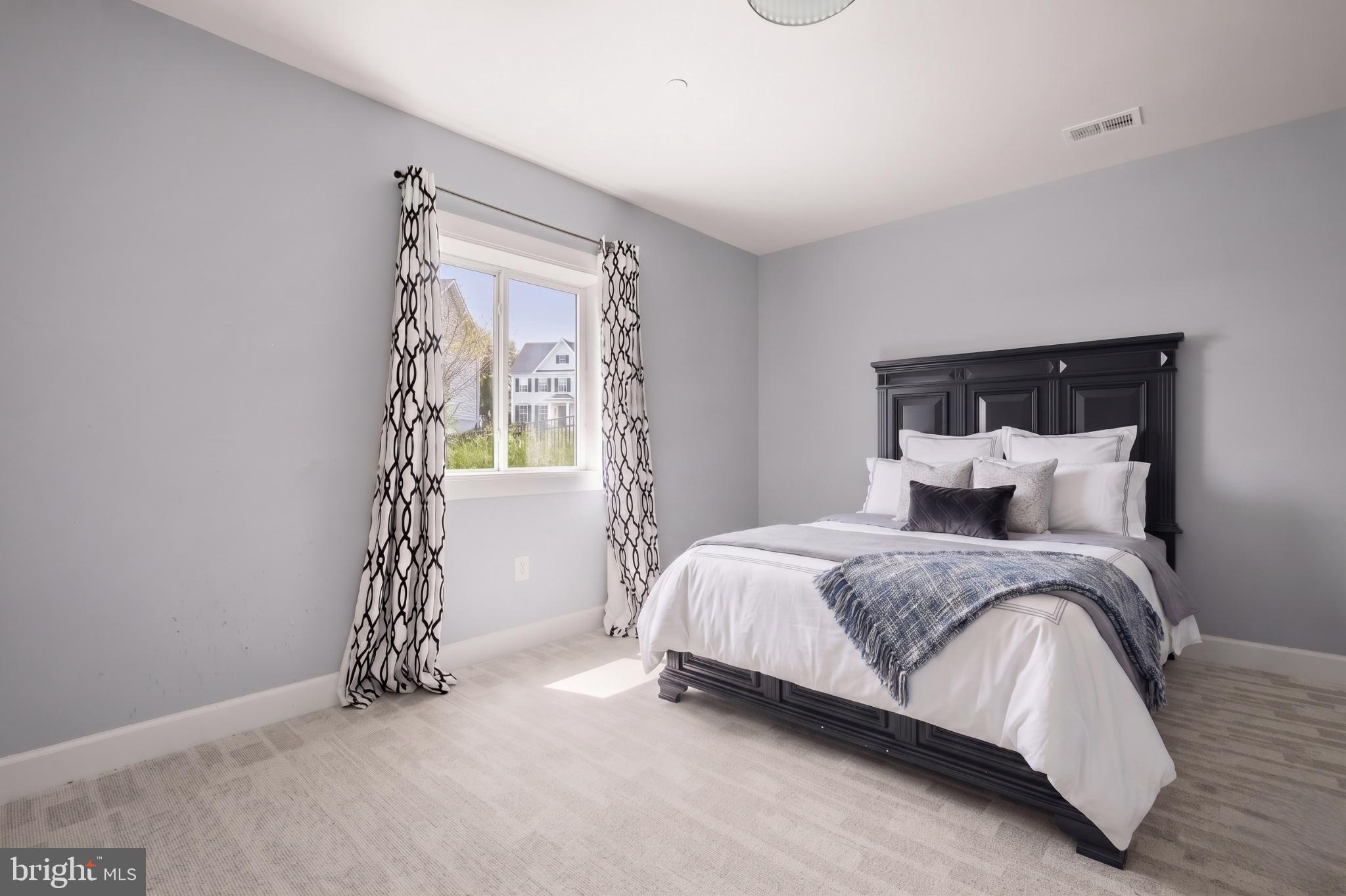 MAPLE LAWN SOUTH - Residential