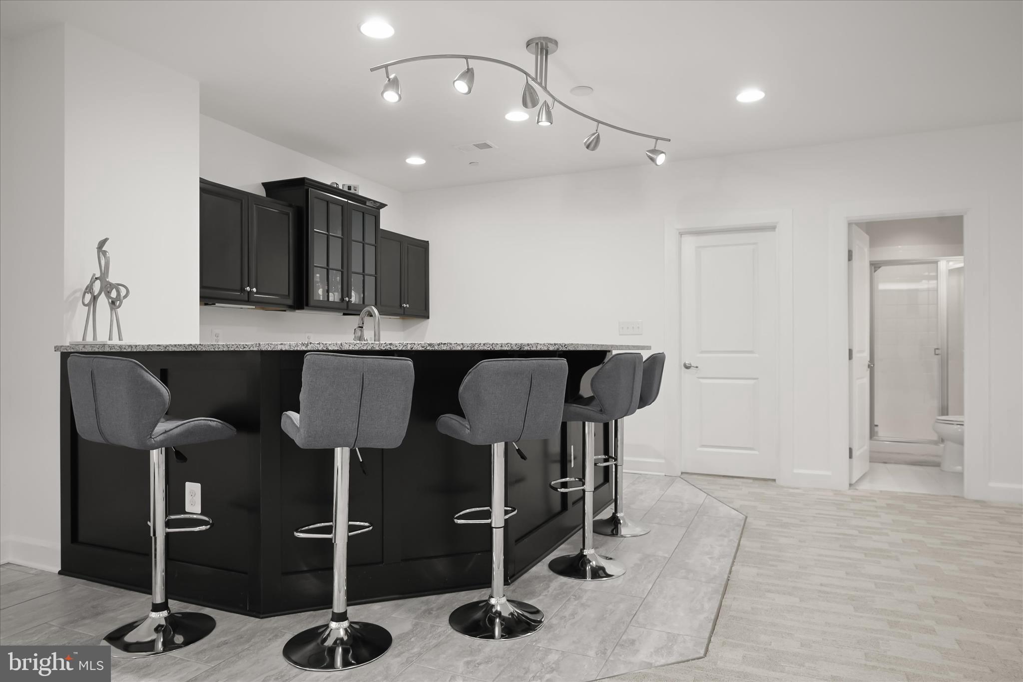 MAPLE LAWN SOUTH - Residential