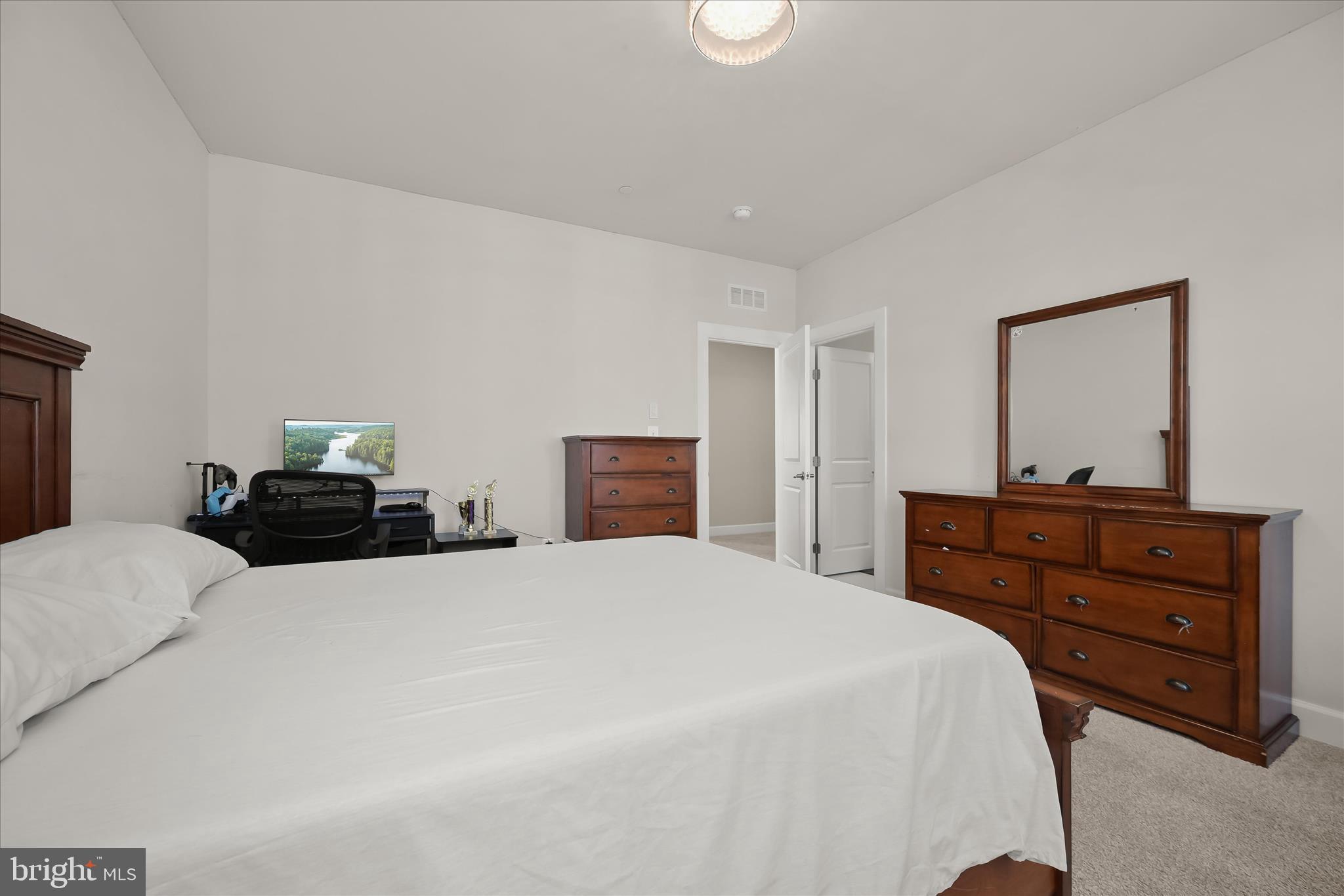 MAPLE LAWN SOUTH - Residential